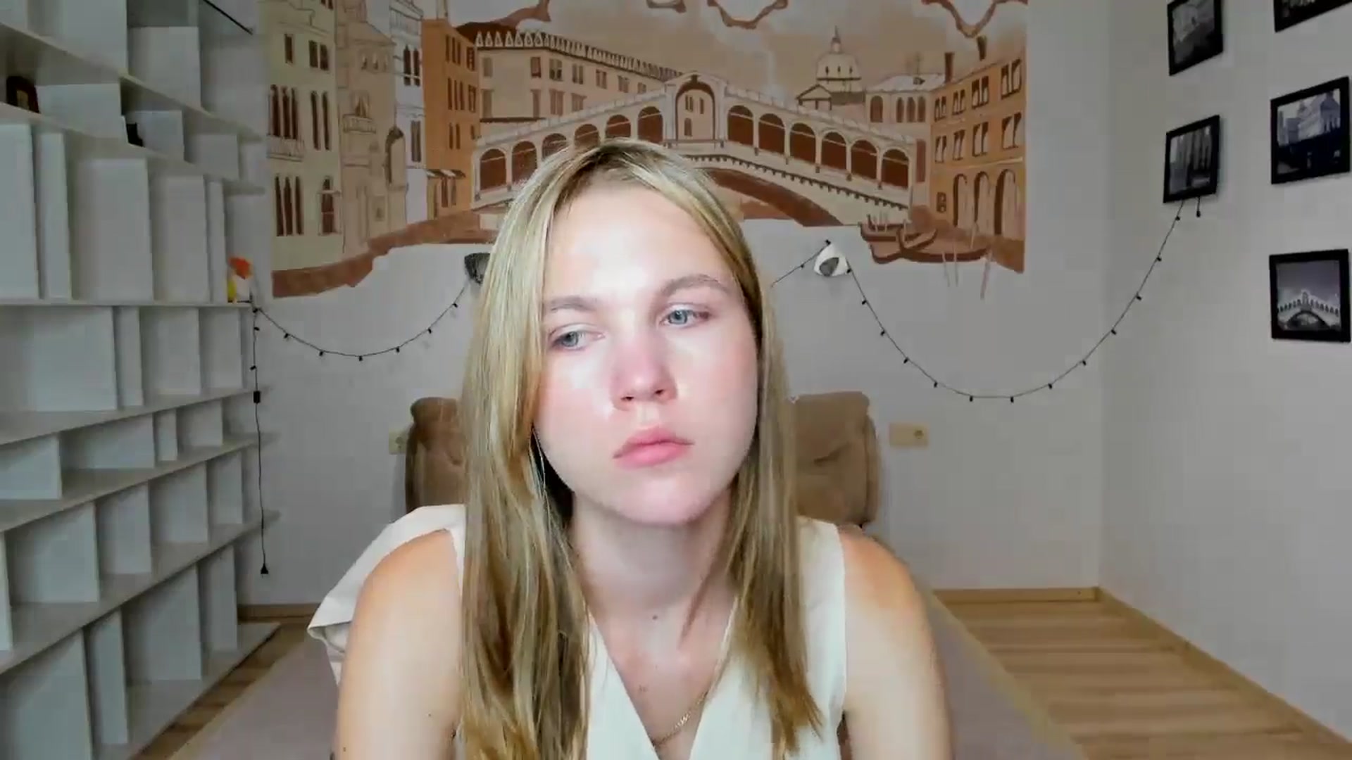 Gallery image thumbnail from Kate_Lewiss's myfreecams stream on, 09/23/2024, 11:03 image 19 of 20