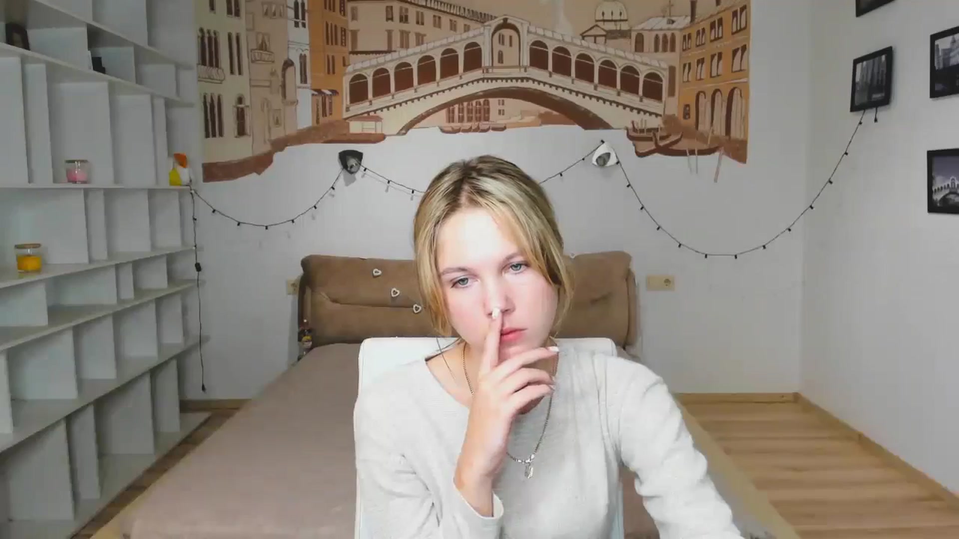 Gallery image thumbnail from Kate_Lewiss's myfreecams stream on, 09/24/2024, 07:42 image 16 of 20