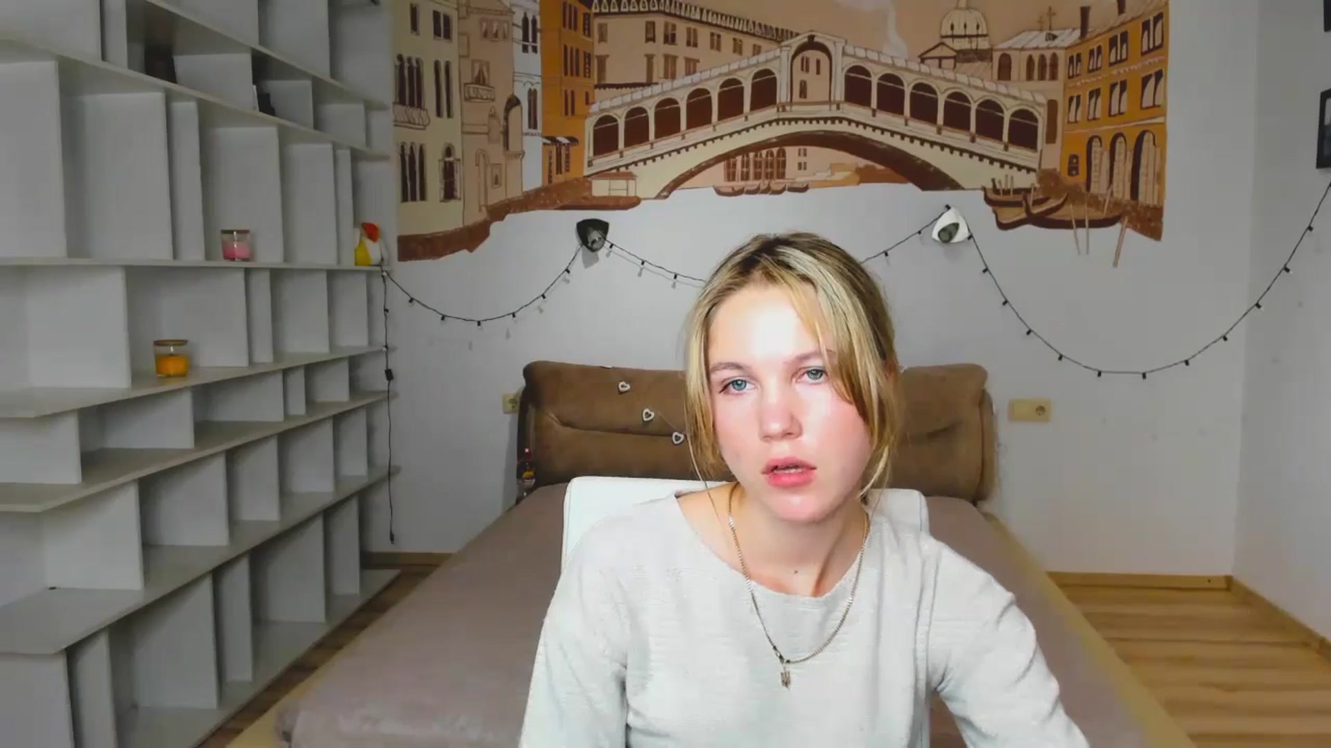 Gallery image thumbnail from Kate_Lewiss's myfreecams stream on, 09/24/2024, 10:57 image 18 of 20