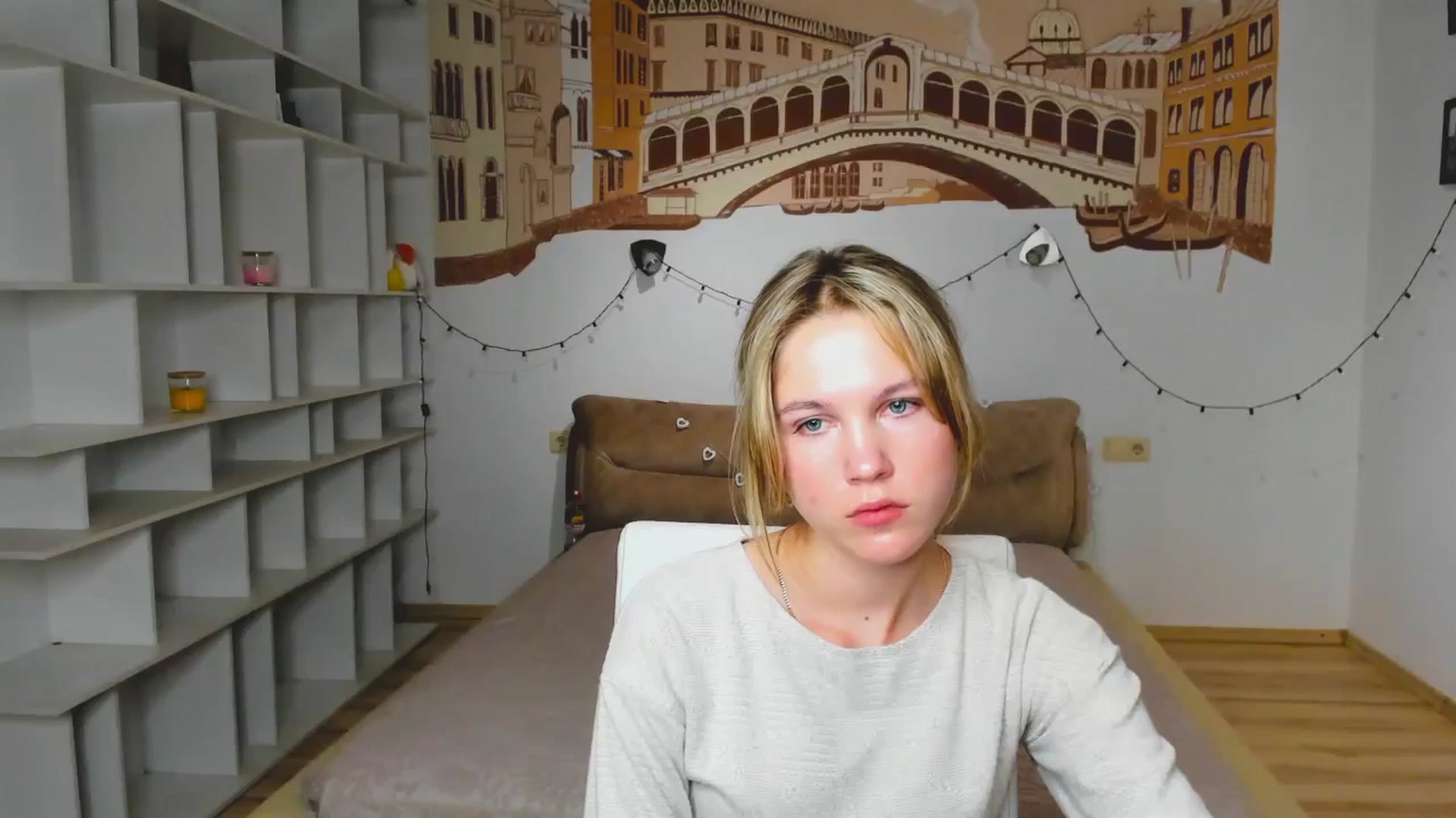 Gallery image thumbnail from Kate_Lewiss's myfreecams stream on, 09/24/2024, 10:57 image 3 of 20