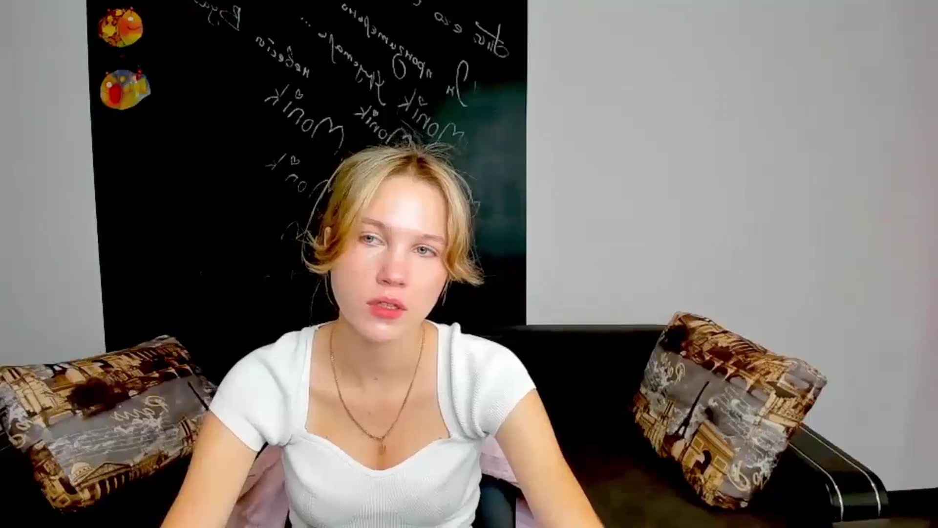 Gallery image thumbnail from Kate_Lewiss's myfreecams stream on, 09/25/2024, 06:16 image 17 of 20