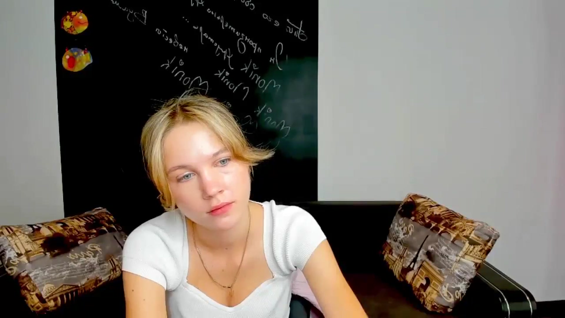 Gallery image thumbnail from Kate_Lewiss's myfreecams stream on, 09/25/2024, 07:36 image 15 of 20