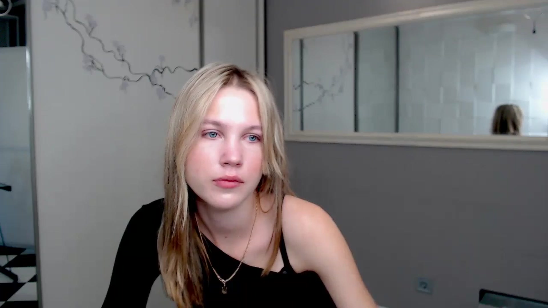 Gallery image thumbnail from Kate_Lewiss's myfreecams stream on, 09/26/2024, 06:08 image 16 of 20