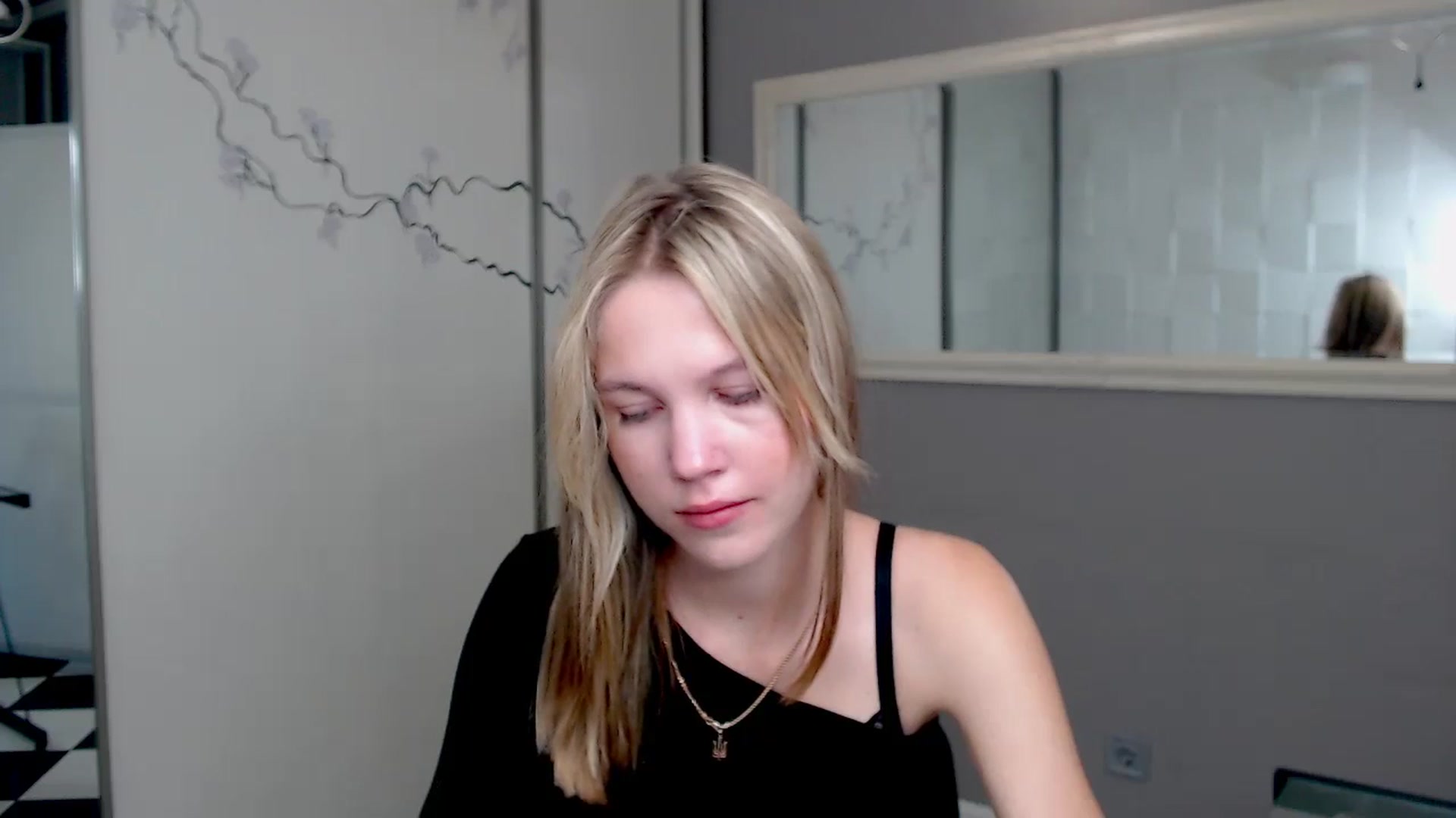 Gallery image thumbnail from Kate_Lewiss's myfreecams stream on, 09/26/2024, 06:08 image 15 of 20