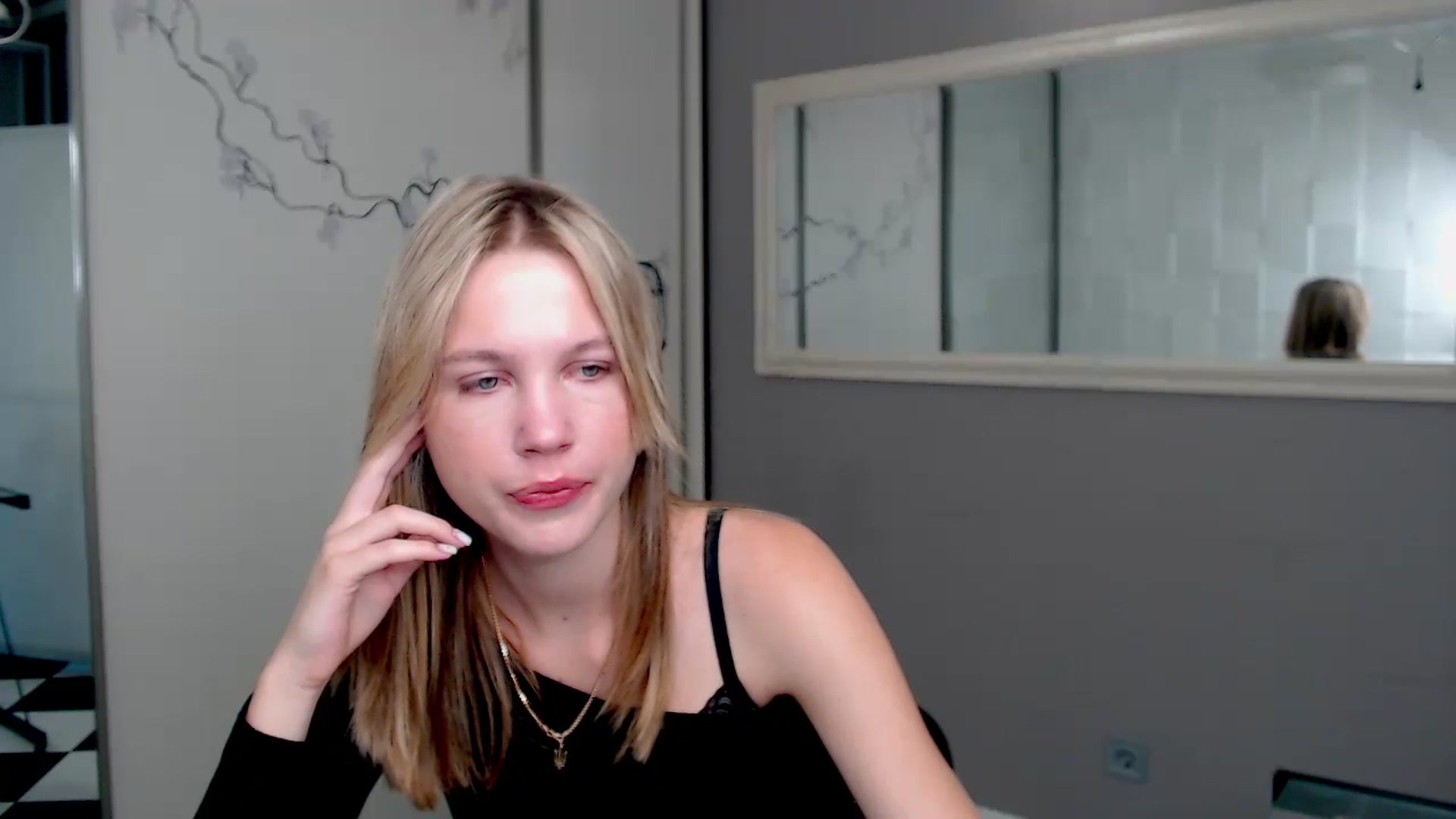 Gallery image thumbnail from Kate_Lewiss's myfreecams stream on, 09/26/2024, 06:08 image 2 of 20