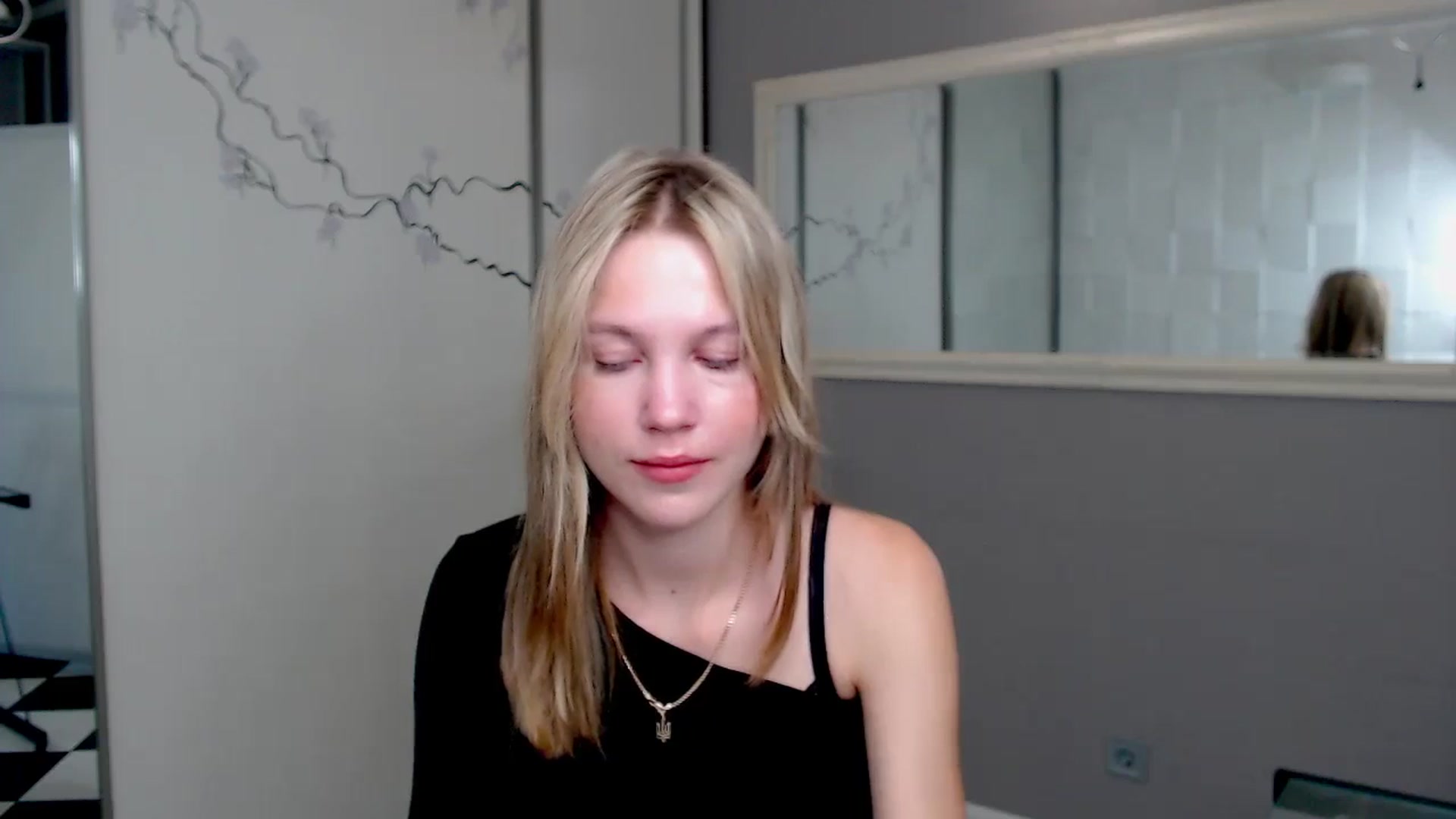 Gallery image thumbnail from Kate_Lewiss's myfreecams stream on, 09/26/2024, 06:08 image 19 of 20