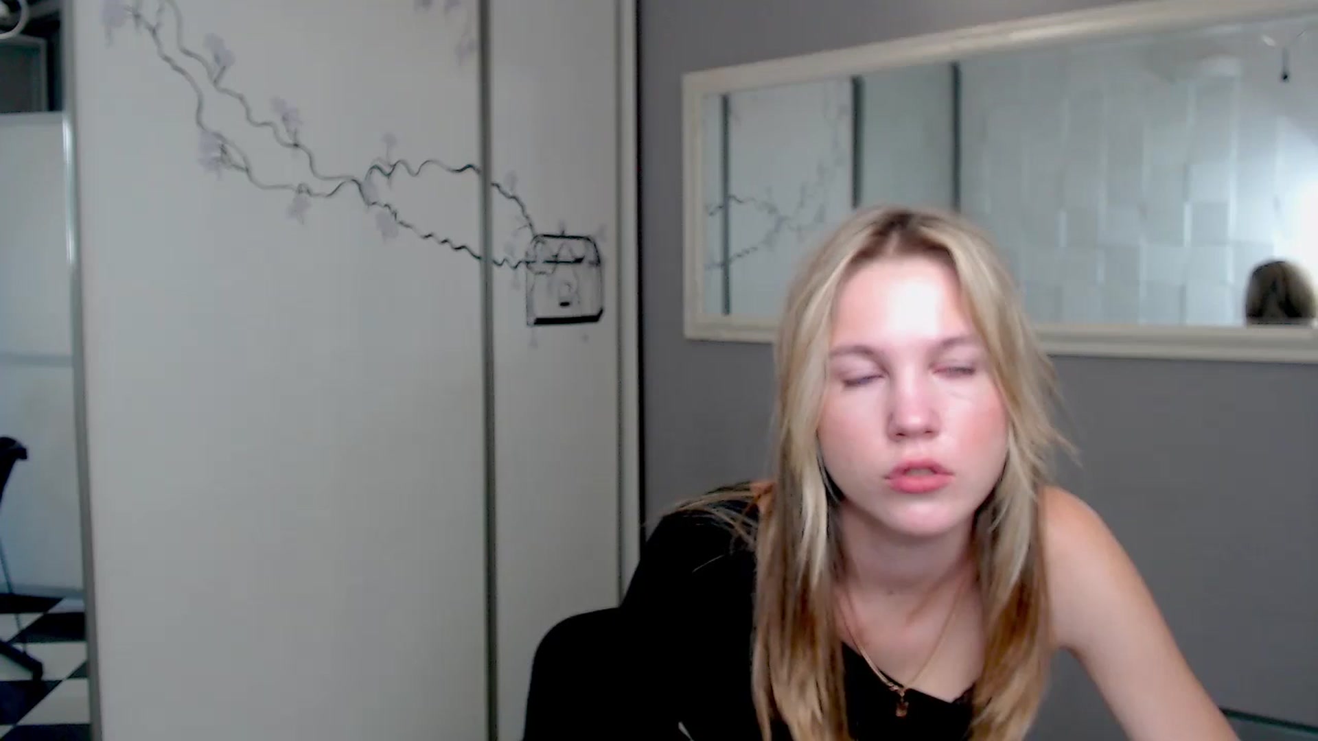 Gallery image thumbnail from Kate_Lewiss's myfreecams stream on, 09/26/2024, 07:17 image 11 of 20