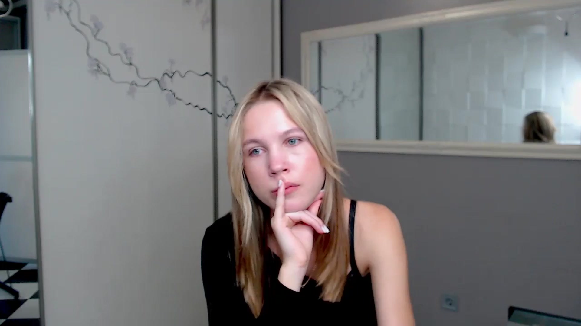 Gallery image thumbnail from Kate_Lewiss's myfreecams stream on, 09/26/2024, 07:17 image 3 of 20