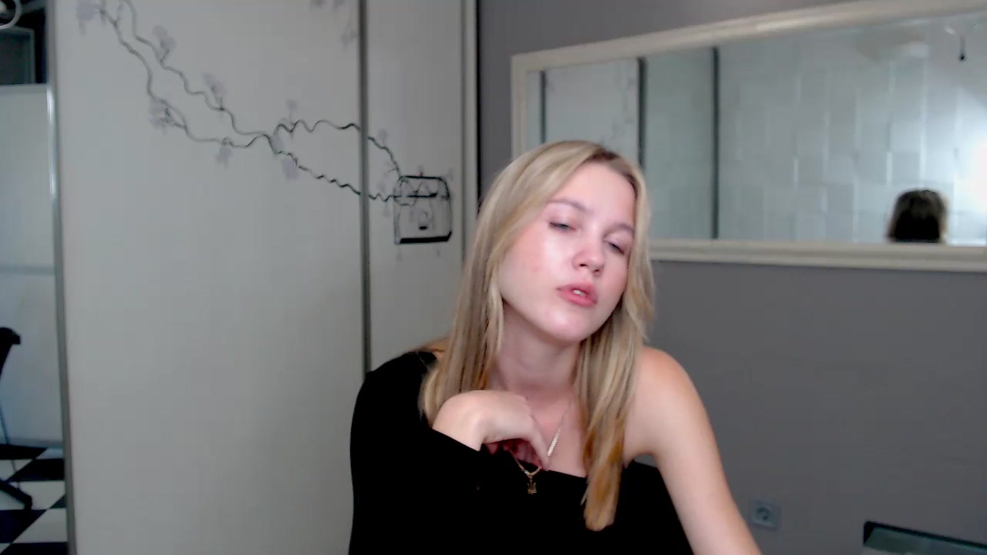 Gallery image thumbnail from Kate_Lewiss's myfreecams stream on, 09/26/2024, 07:17 image 4 of 20