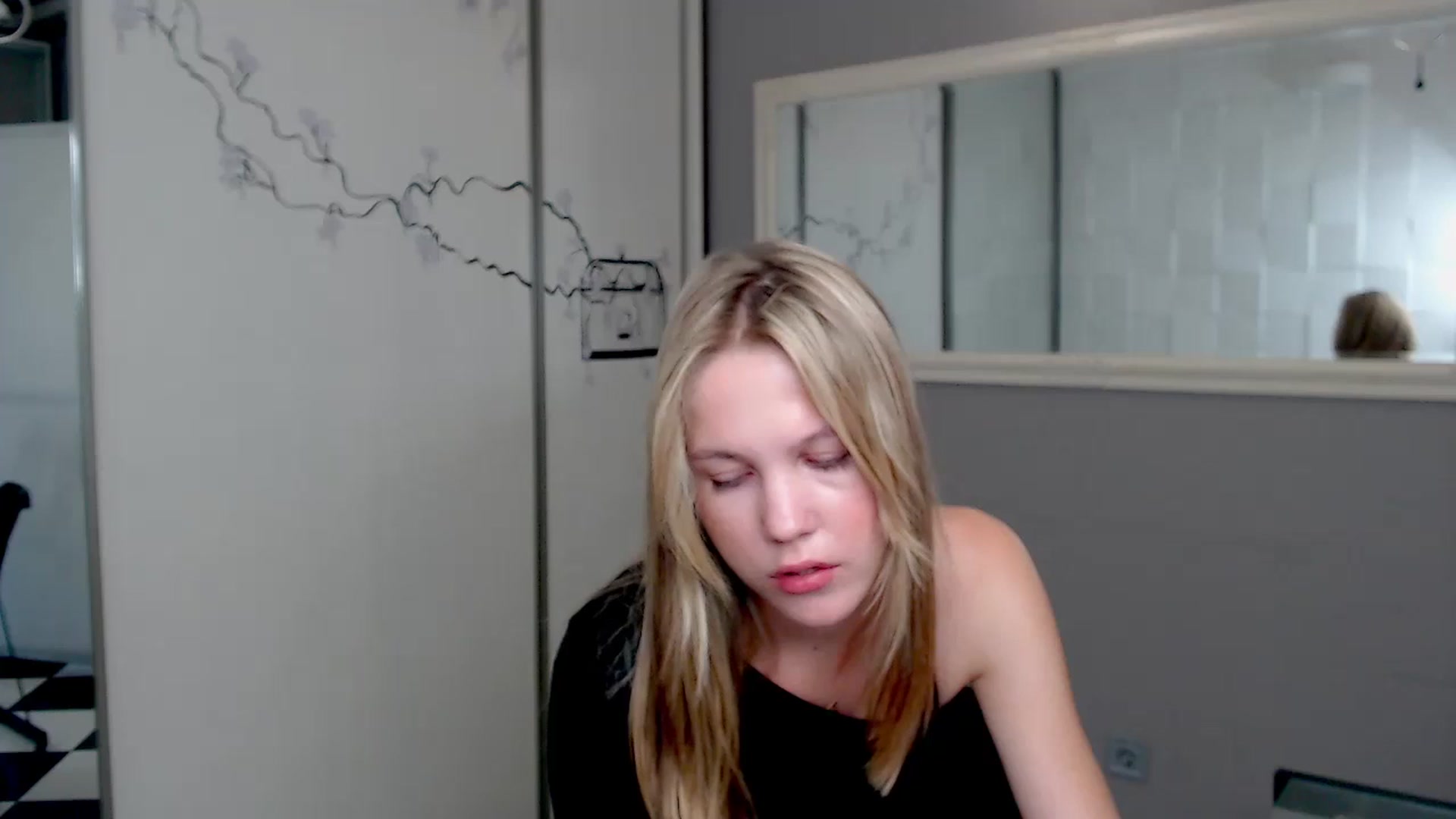 Gallery image thumbnail from Kate_Lewiss's myfreecams stream on, 09/26/2024, 08:42 image 4 of 20
