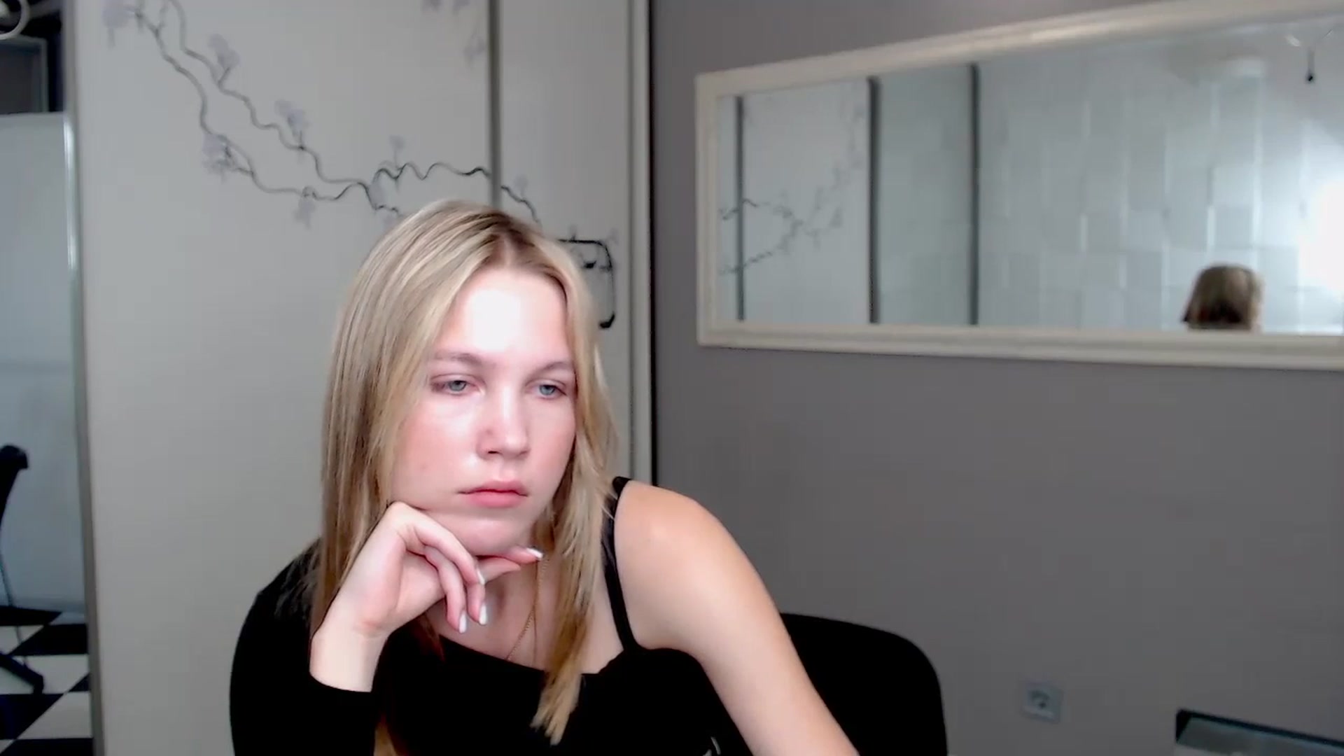 Gallery image thumbnail from Kate_Lewiss's myfreecams stream on, 09/26/2024, 08:42 image 9 of 20