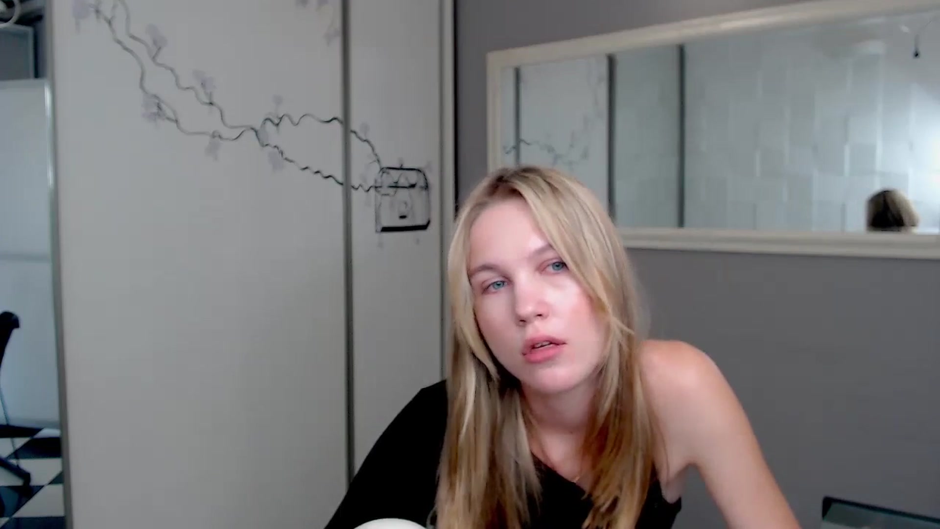 Gallery image thumbnail from Kate_Lewiss's myfreecams stream on, 09/26/2024, 08:42 image 20 of 20