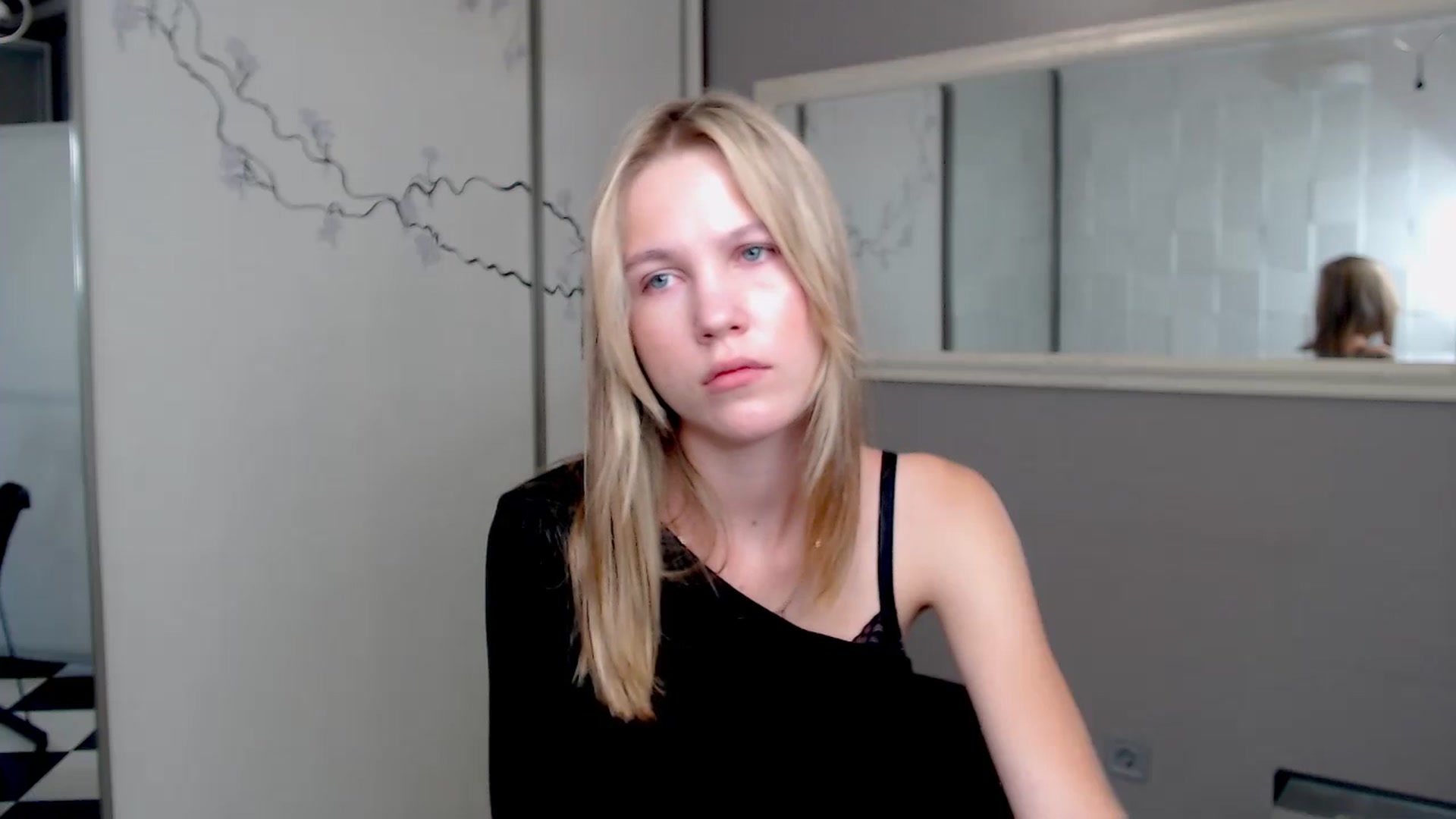 Gallery image thumbnail from Kate_Lewiss's myfreecams stream on, 09/26/2024, 08:42 image 7 of 20