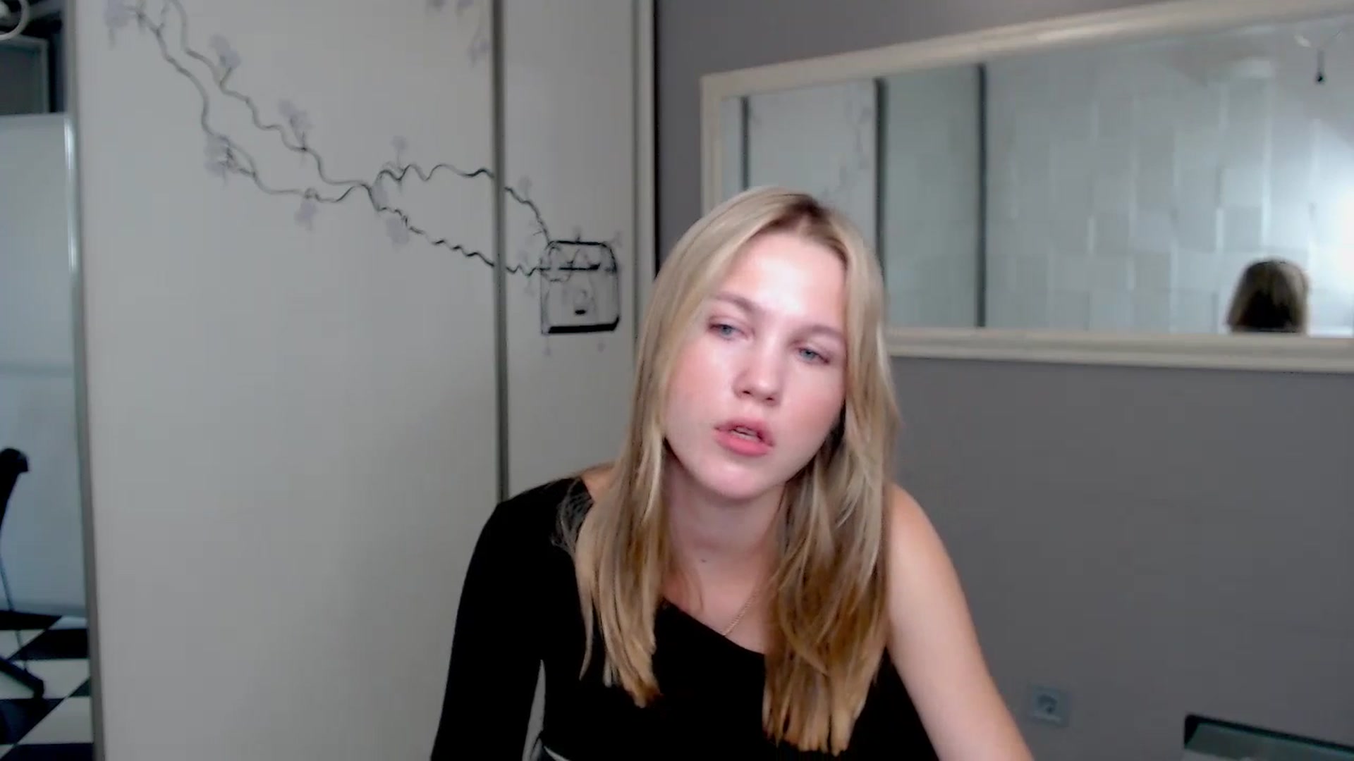 Gallery image thumbnail from Kate_Lewiss's myfreecams stream on, 09/26/2024, 08:42 image 13 of 20