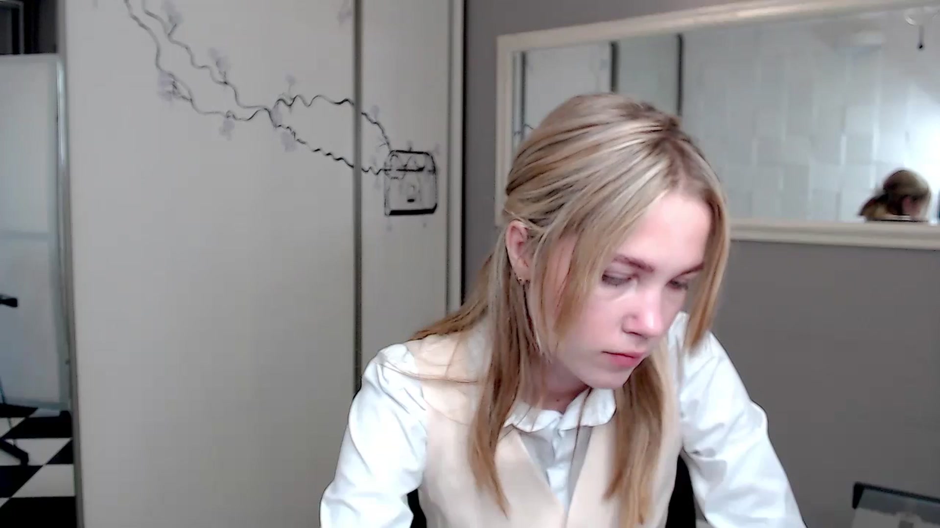 Gallery image thumbnail from Kate_Lewiss's myfreecams stream on, 09/27/2024, 06:49 image 4 of 20