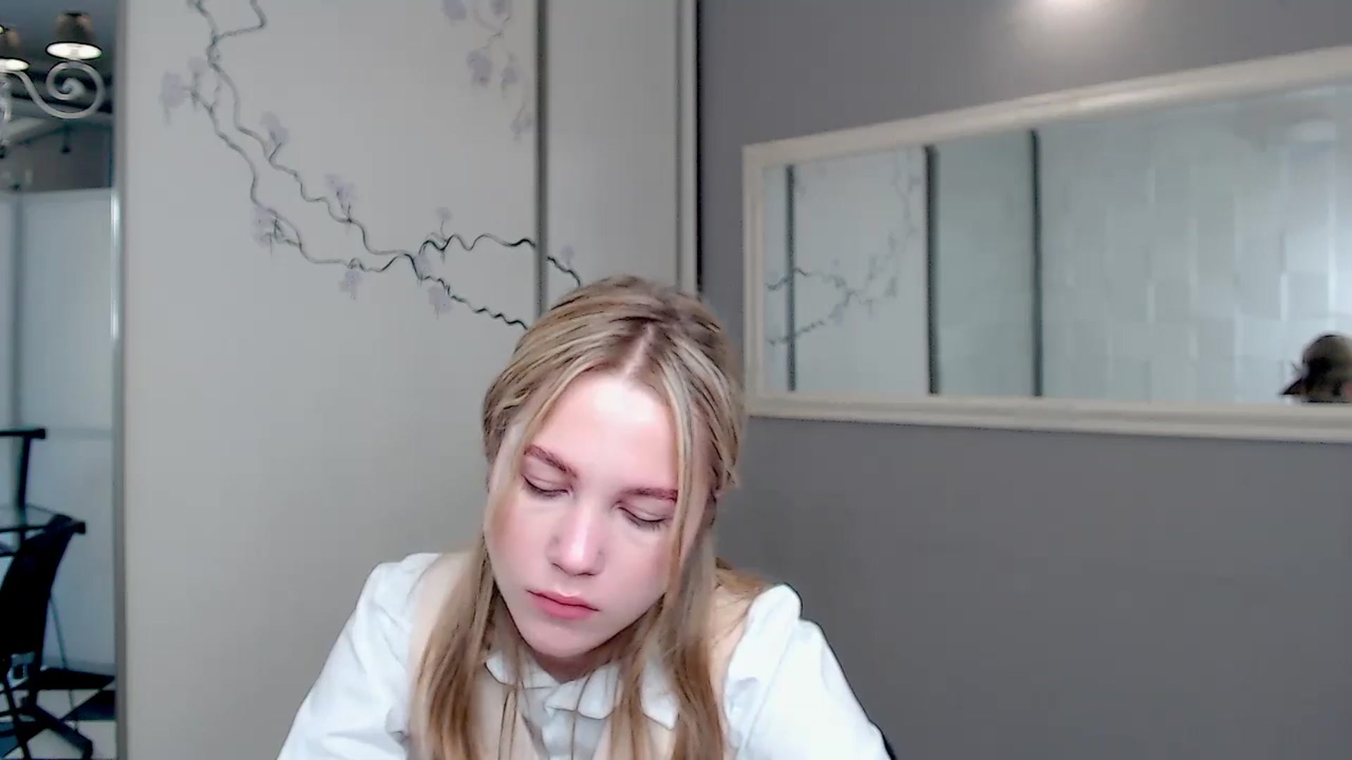 Gallery image thumbnail from Kate_Lewiss's myfreecams stream on, 09/27/2024, 07:26 image 15 of 20