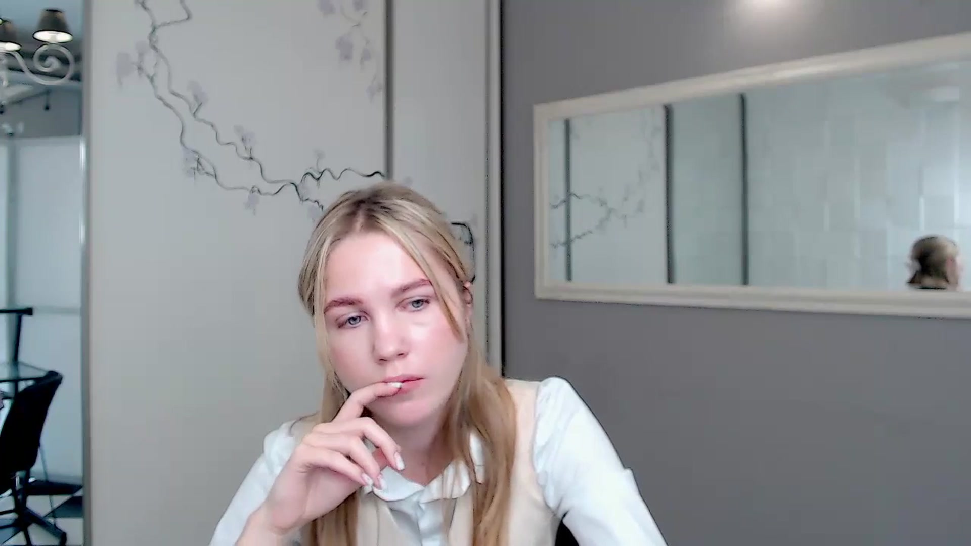 Gallery image thumbnail from Kate_Lewiss's myfreecams stream on, 09/27/2024, 08:18 image 12 of 20