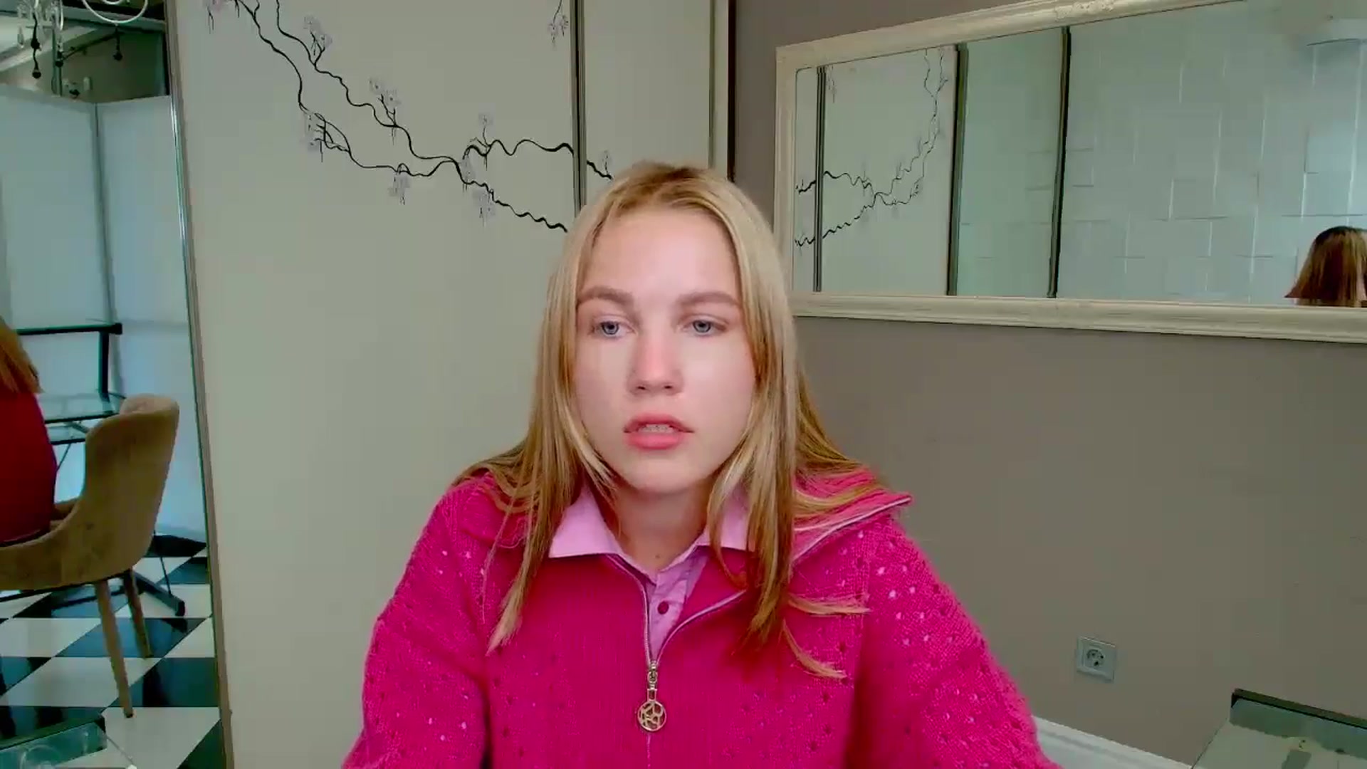 Gallery image thumbnail from Kate_Lewiss's myfreecams stream on, 10/15/2024, 07:17 image 16 of 20