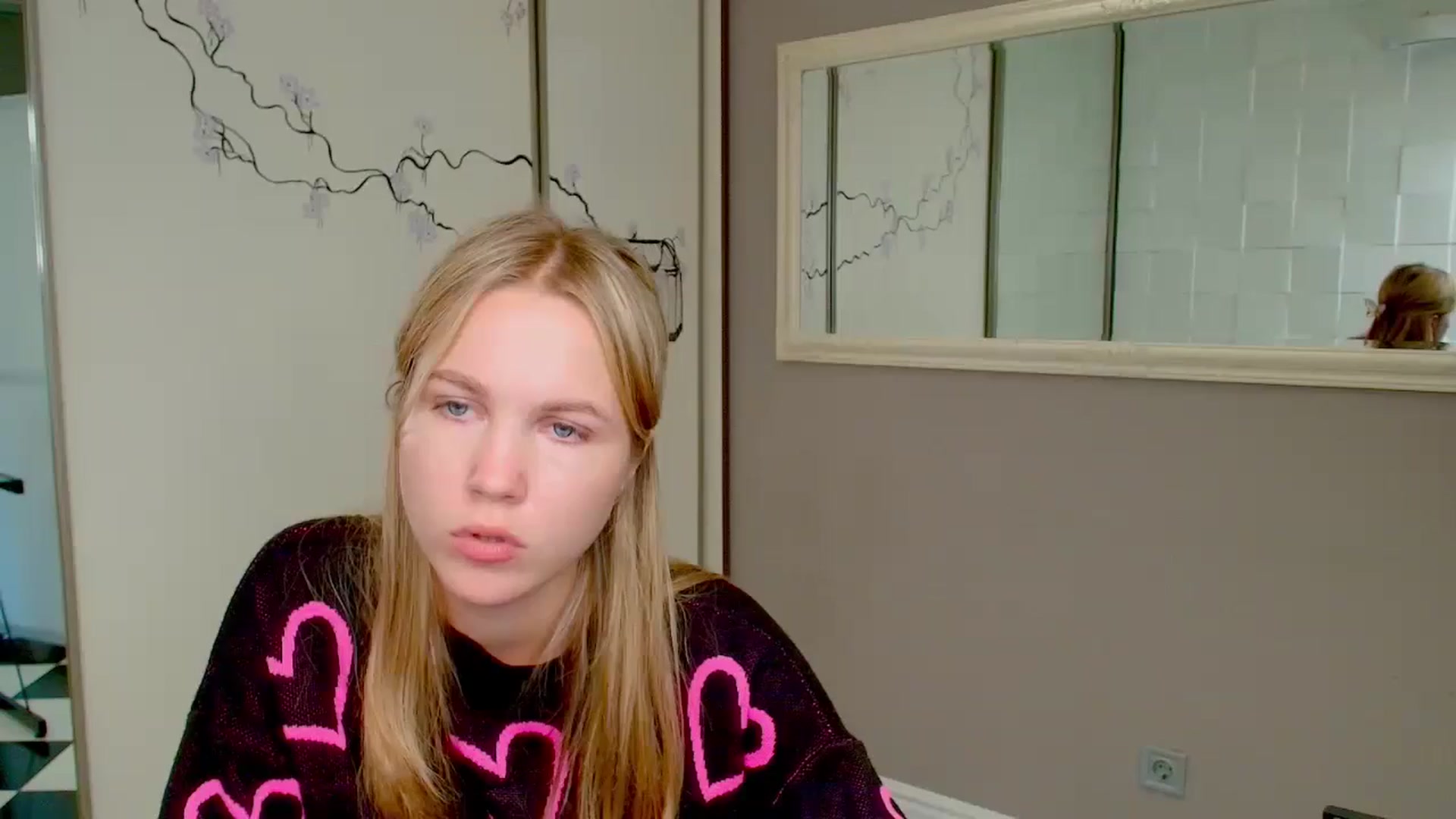 Gallery image thumbnail from Kate_Lewiss's myfreecams stream on, 10/17/2024, 08:33 image 12 of 20
