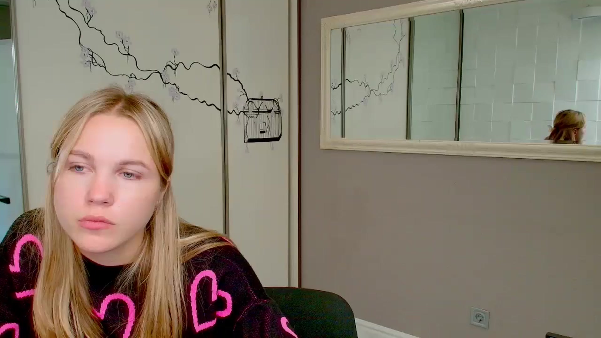 Gallery image thumbnail from Kate_Lewiss's myfreecams stream on, 10/17/2024, 09:07 image 3 of 20