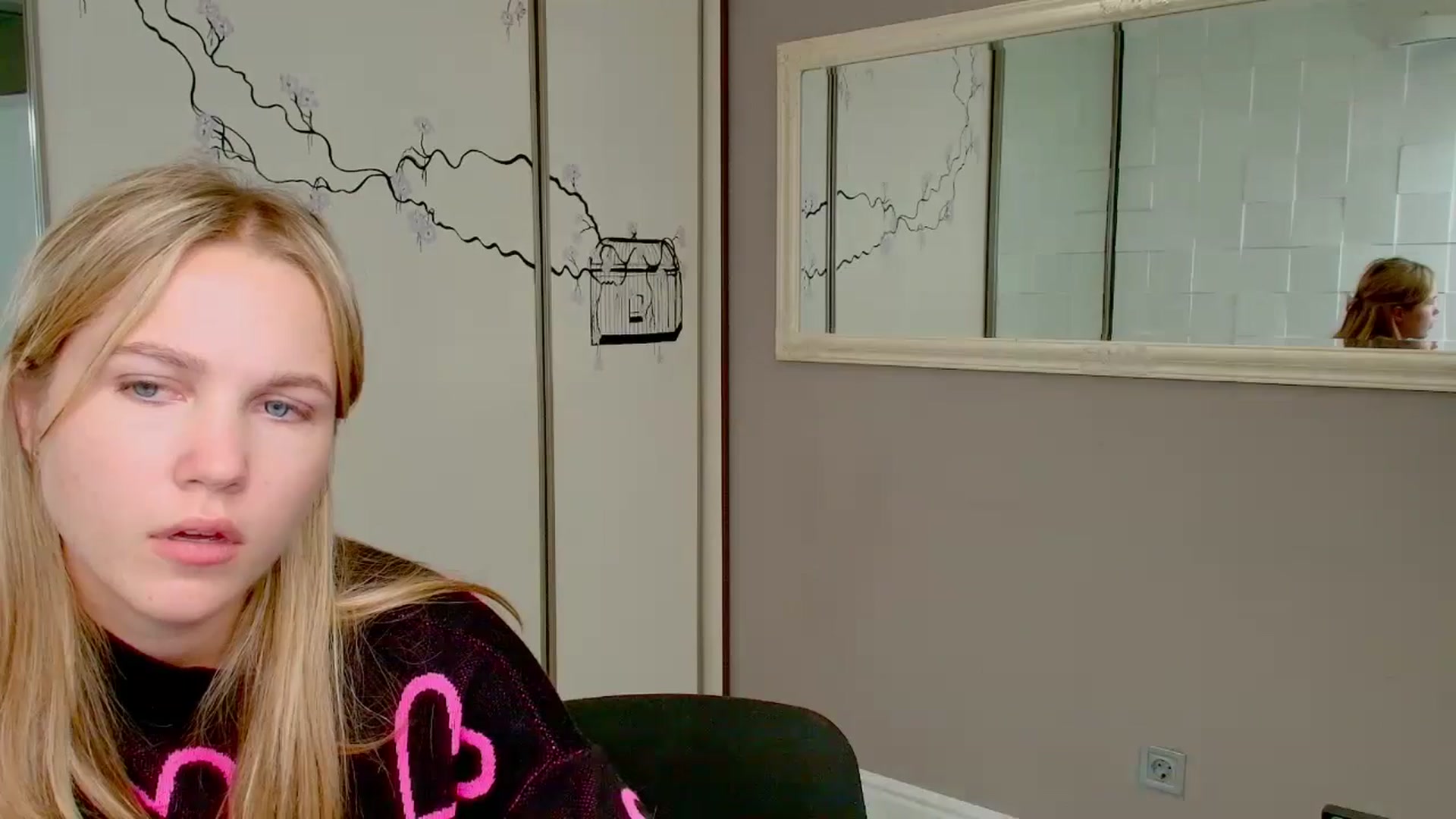 Gallery image thumbnail from Kate_Lewiss's myfreecams stream on, 10/17/2024, 09:07 image 9 of 20