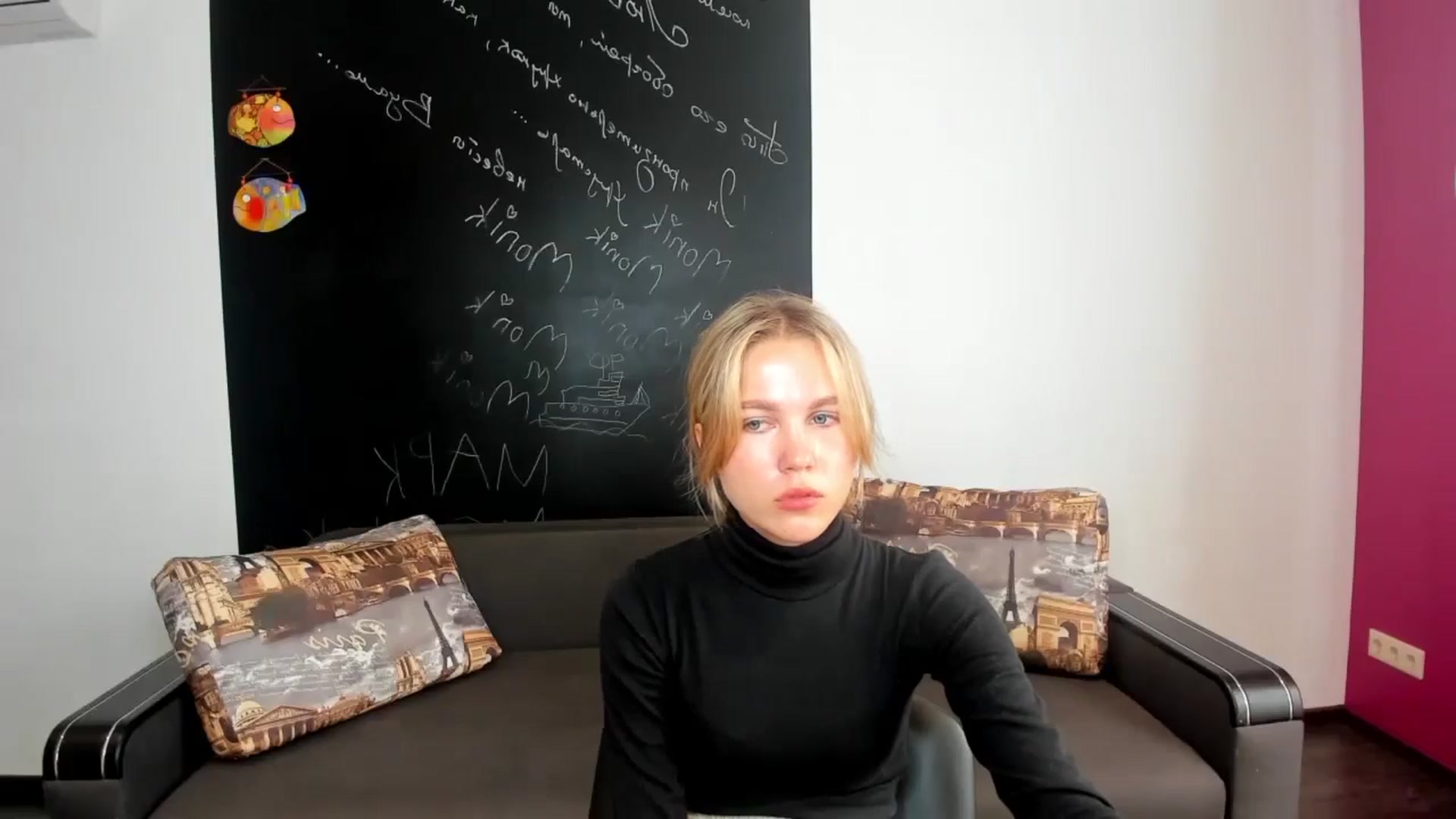 Gallery image thumbnail from Kate_Lewiss's myfreecams stream on, 10/18/2024, 08:02 image 12 of 20