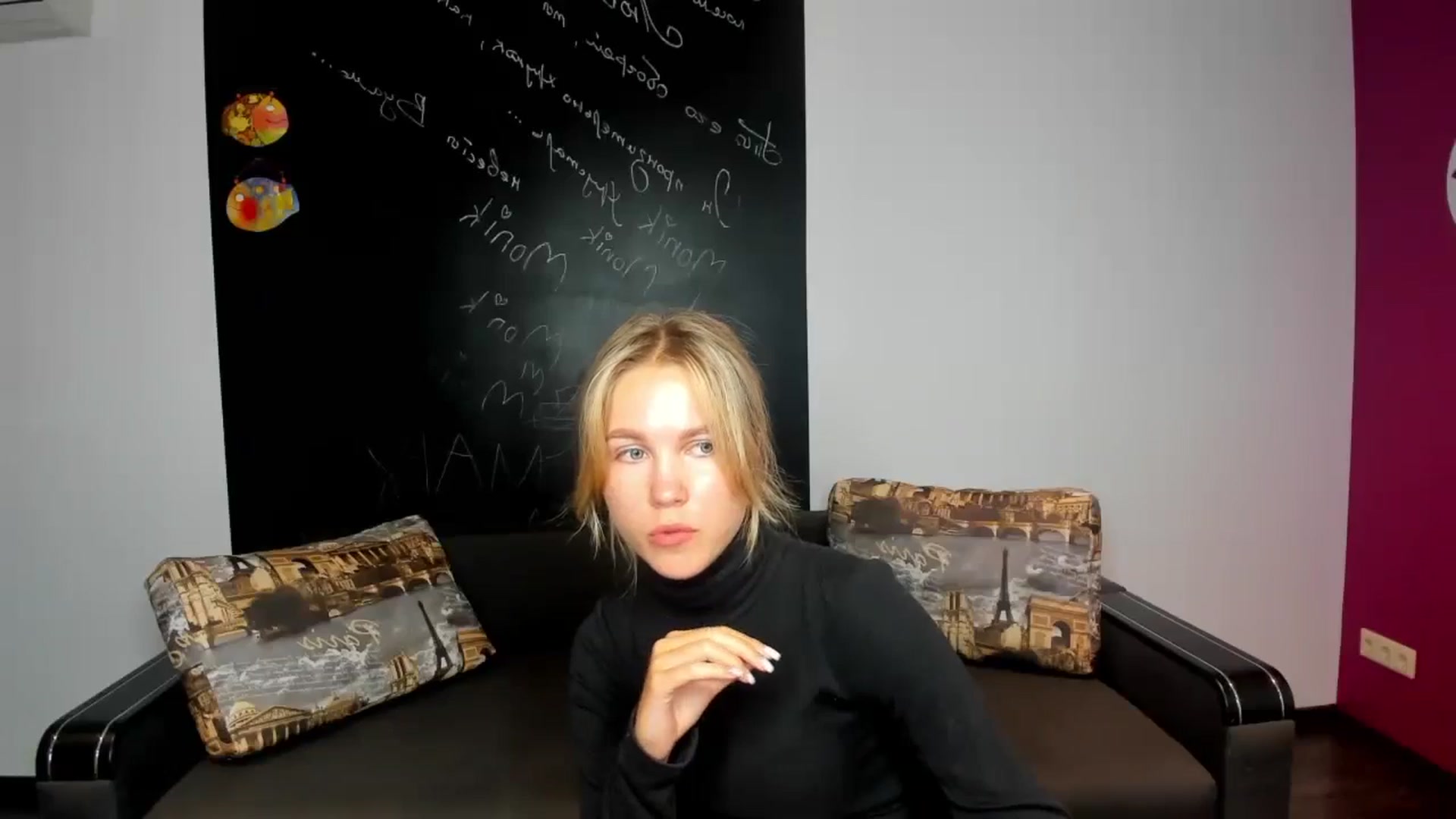 Gallery image thumbnail from Kate_Lewiss's myfreecams stream on, 10/18/2024, 11:04 image 11 of 20