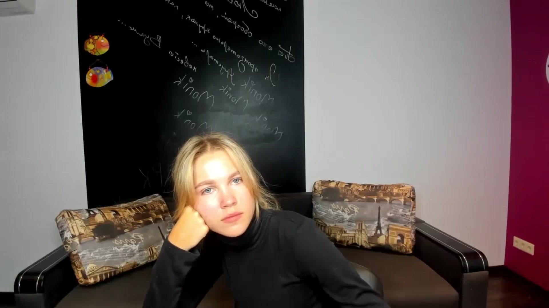 Gallery image thumbnail from Kate_Lewiss's myfreecams stream on, 10/18/2024, 11:04 image 7 of 20