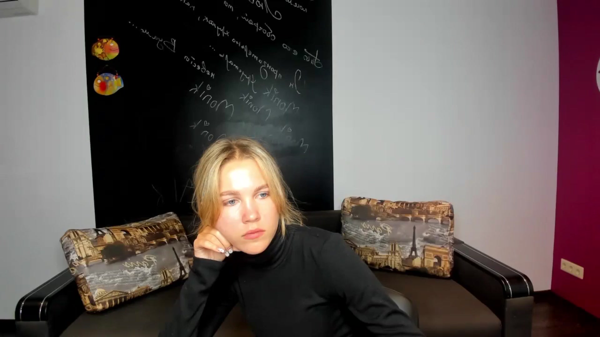 Gallery image thumbnail from Kate_Lewiss's myfreecams stream on, 10/18/2024, 11:04 image 3 of 20