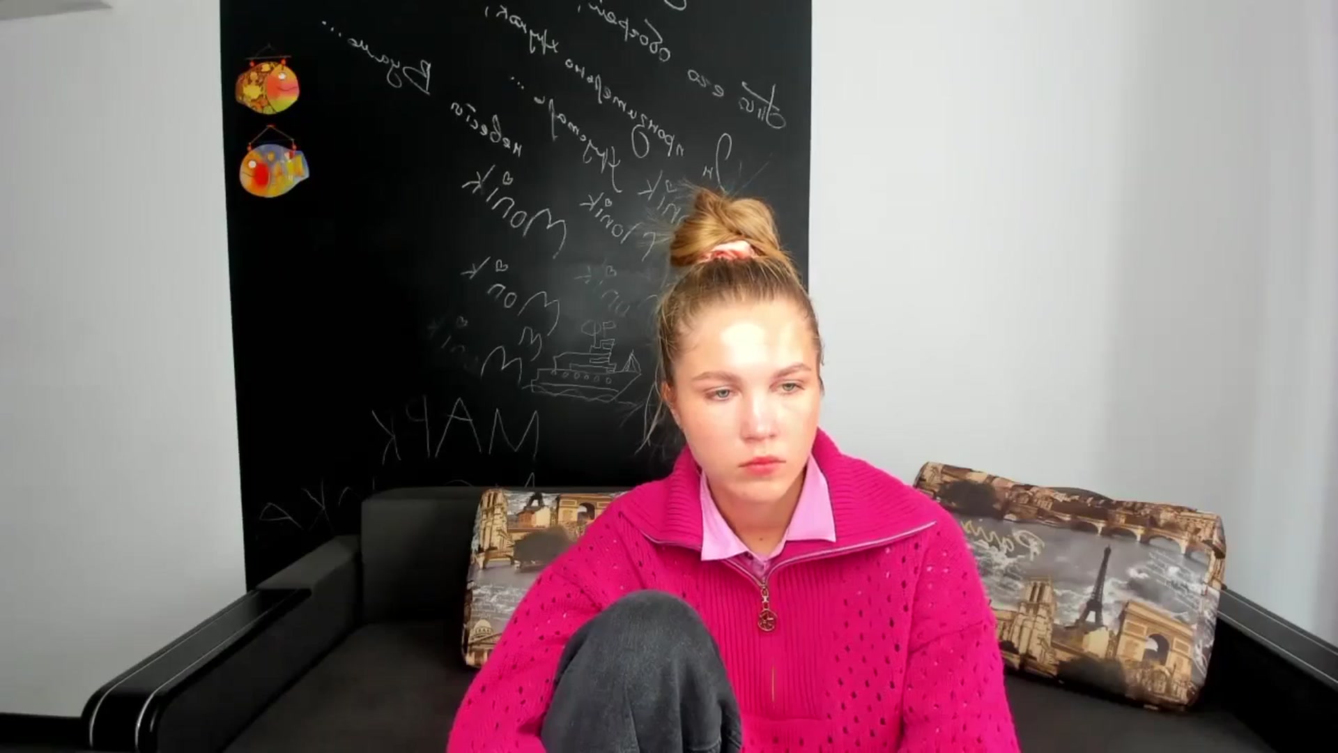 Gallery image thumbnail from Kate_Lewiss's myfreecams stream on, 10/24/2024, 09:03 image 11 of 20