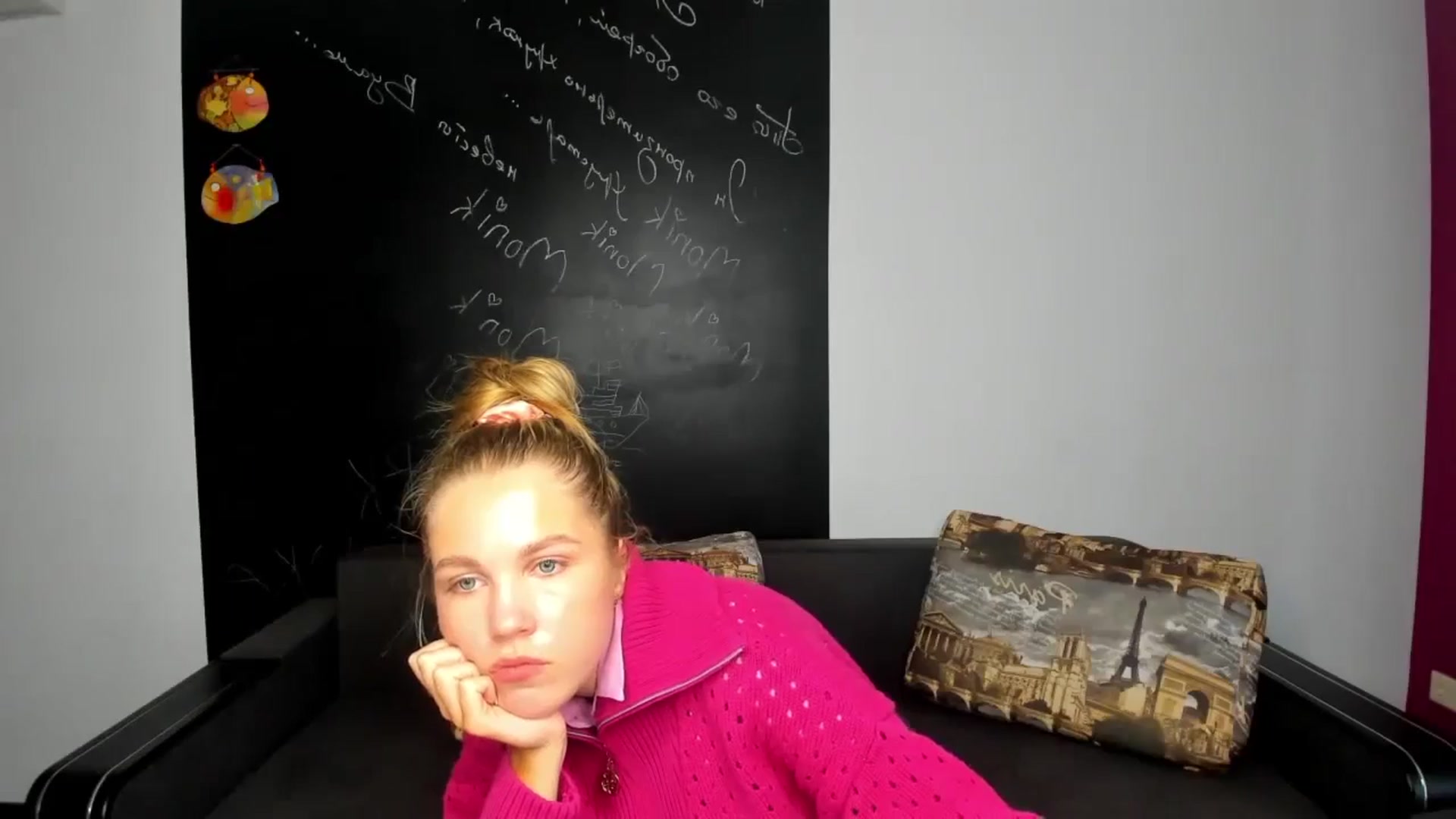 Gallery image thumbnail from Kate_Lewiss's myfreecams stream on, 10/24/2024, 10:50 image 12 of 20