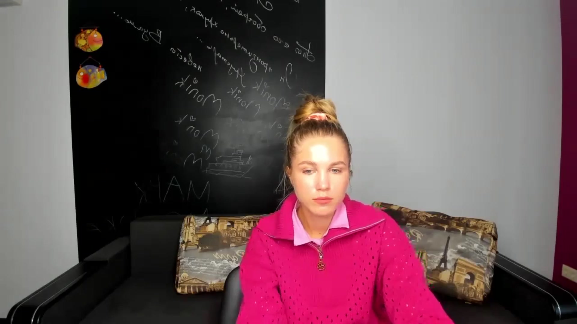 Gallery image thumbnail from Kate_Lewiss's myfreecams stream on, 10/24/2024, 10:50 image 19 of 20