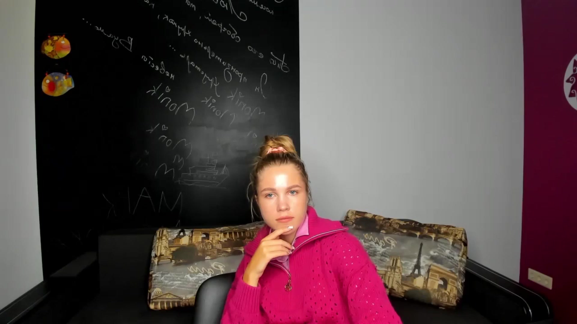 Gallery image thumbnail from Kate_Lewiss's myfreecams stream on, 10/24/2024, 14:21 image 19 of 20