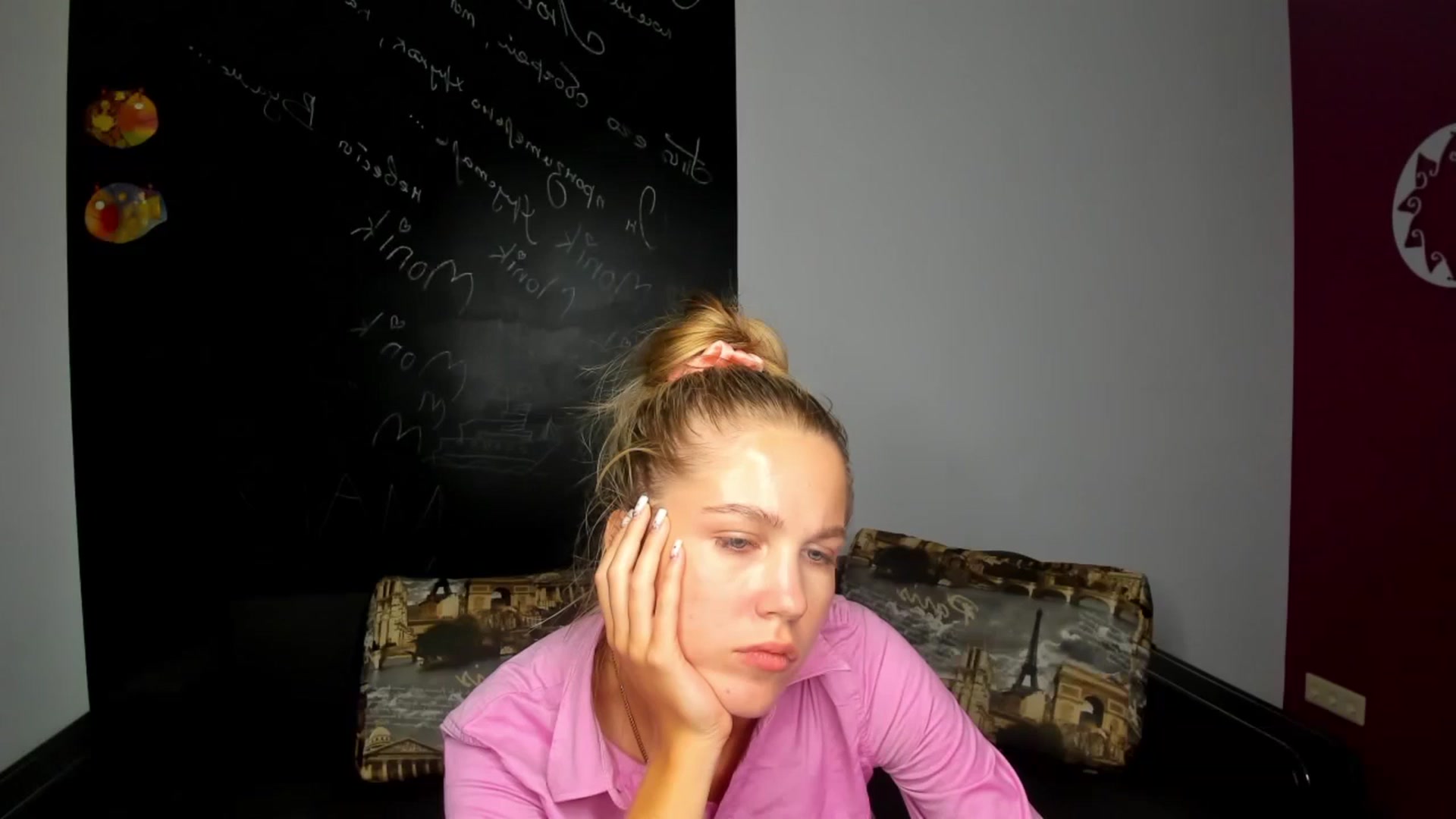 Gallery image thumbnail from Kate_Lewiss's myfreecams stream on, 10/24/2024, 15:47 image 16 of 20