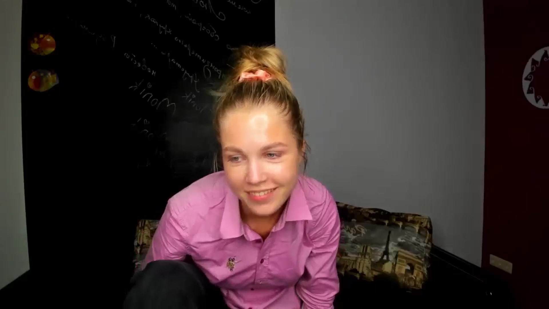 Gallery image thumbnail from Kate_Lewiss's myfreecams stream on, 10/24/2024, 15:47 image 3 of 20