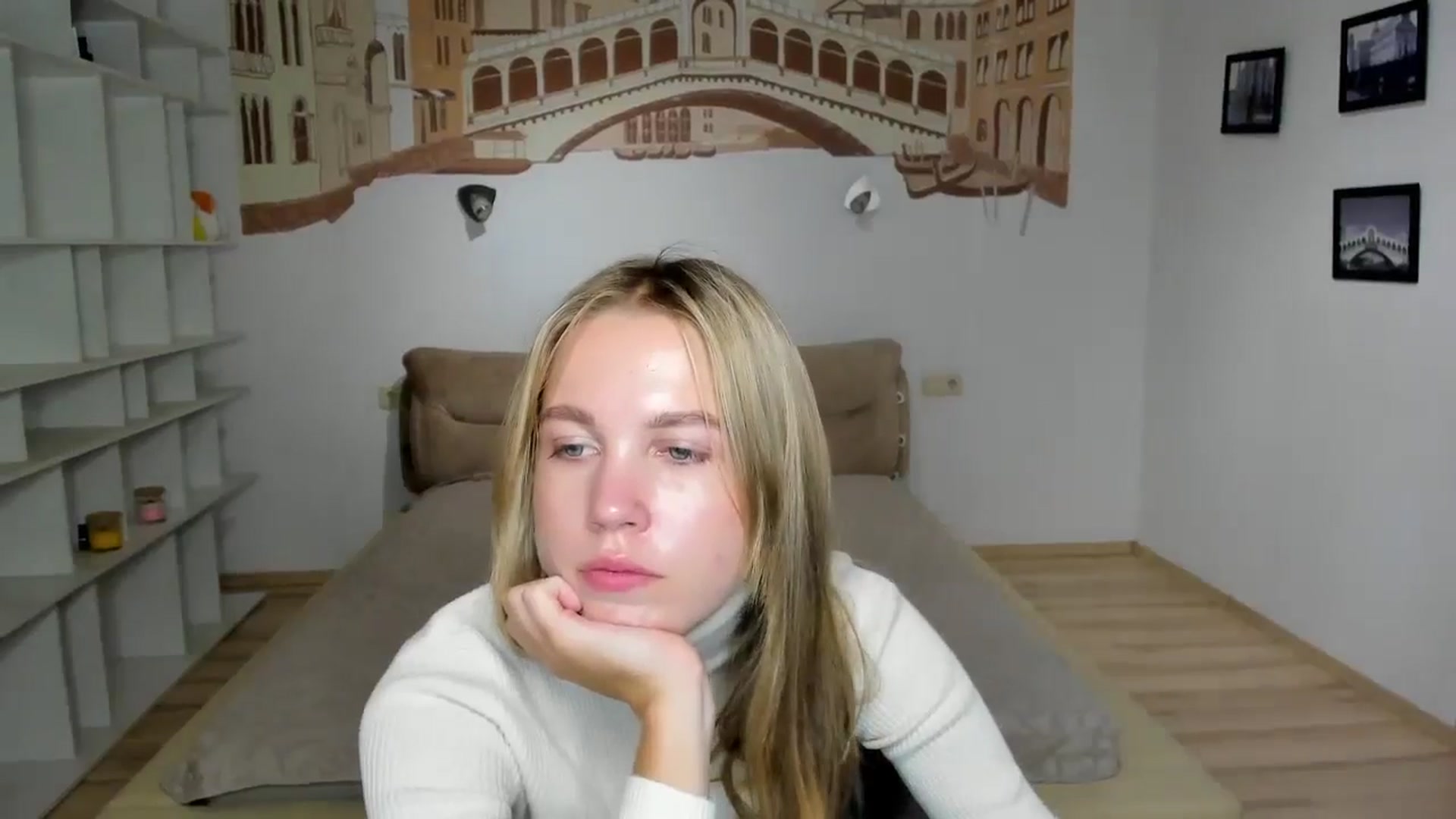 Gallery image thumbnail from Kate_Lewiss's myfreecams stream on, 10/27/2024, 07:18 image 12 of 20