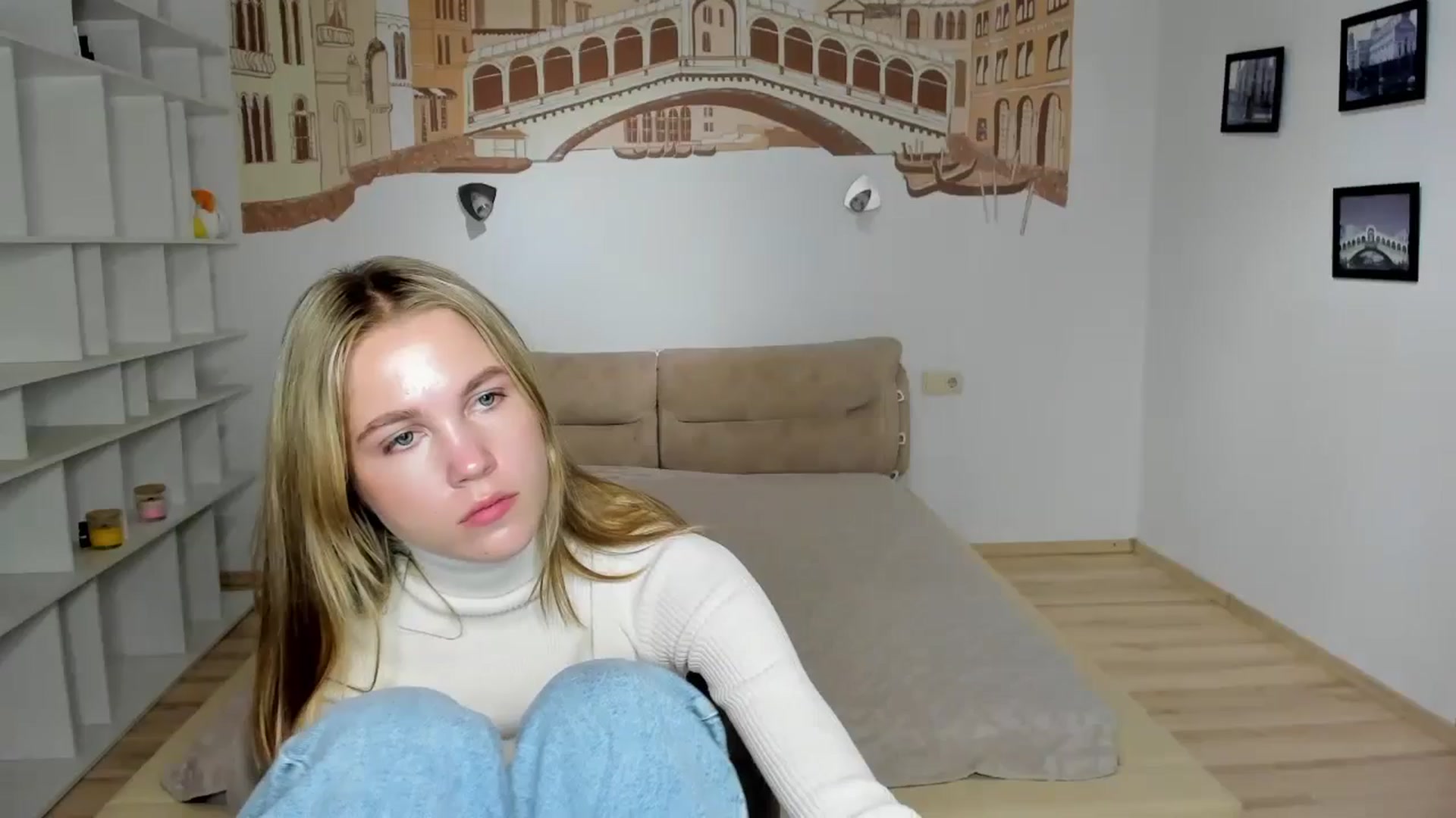 Gallery image thumbnail from Kate_Lewiss's myfreecams stream on, 10/27/2024, 08:58 image 18 of 20