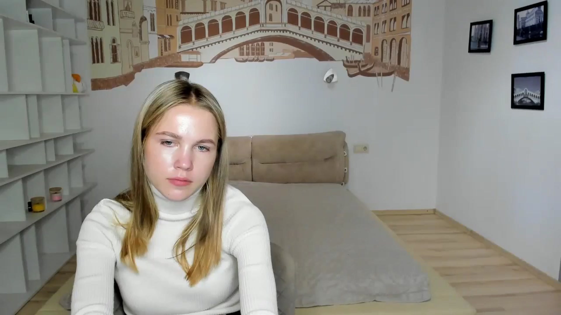 Gallery image thumbnail from Kate_Lewiss's myfreecams stream on, 10/27/2024, 10:01 image 15 of 20