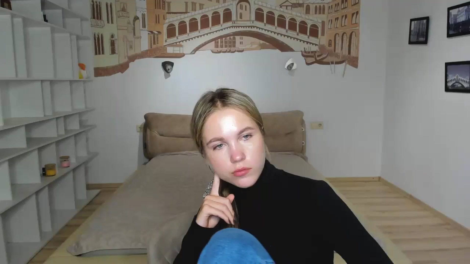 Gallery image thumbnail from Kate_Lewiss's myfreecams stream on, 10/28/2024, 08:45 image 18 of 20