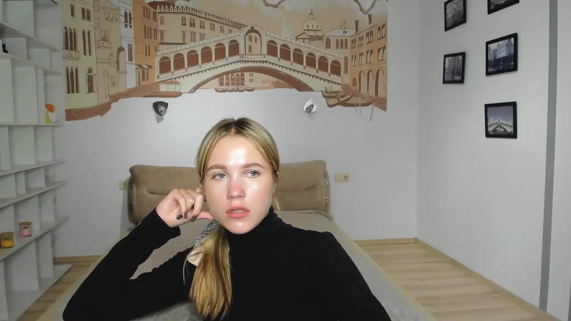 Gallery image thumbnail from Kate_Lewiss's myfreecams stream on, 10/28/2024, 10:09 image 12 of 20