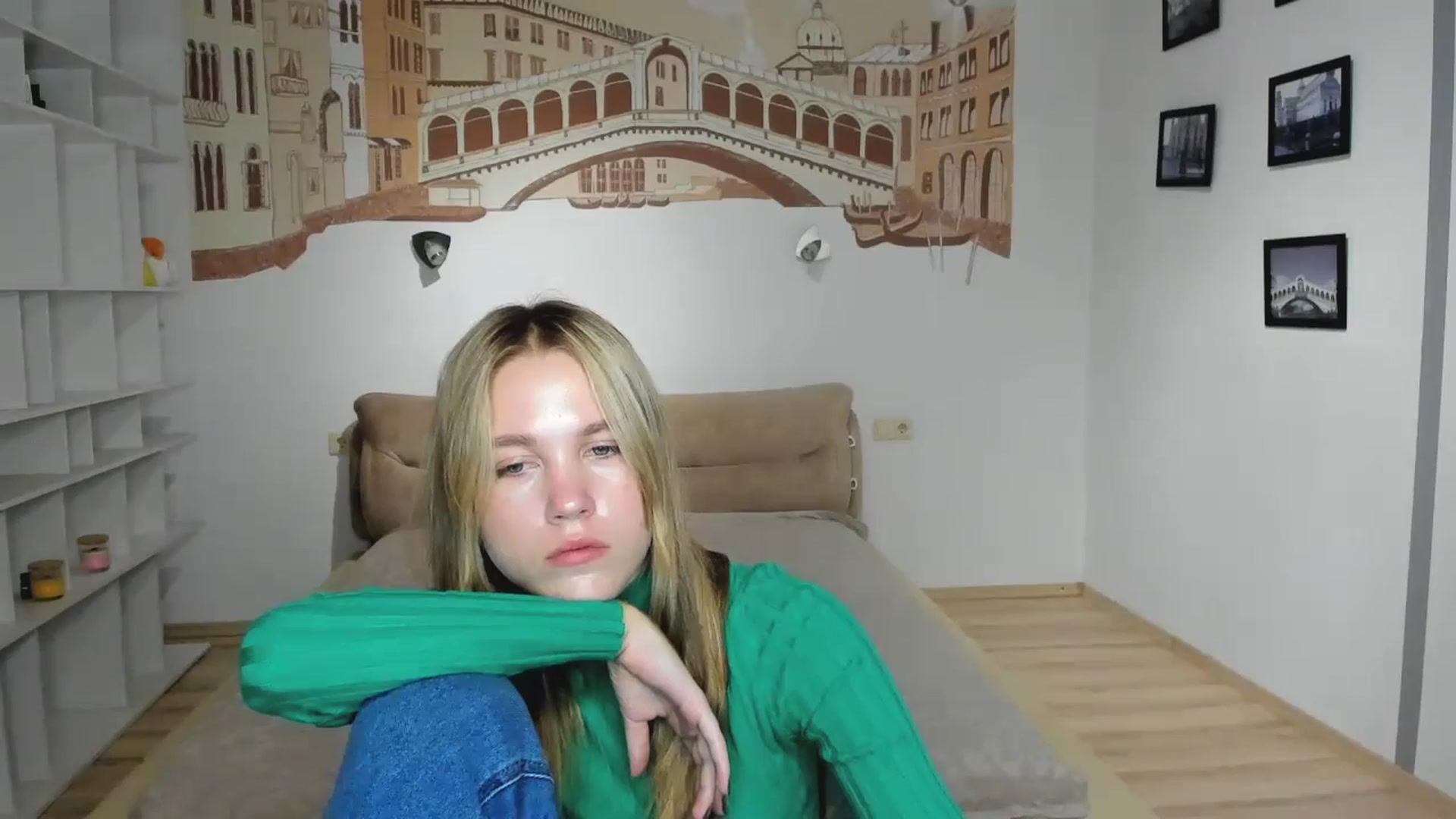 Gallery image thumbnail from Kate_Lewiss's myfreecams stream on, 10/29/2024, 07:37 image 11 of 20