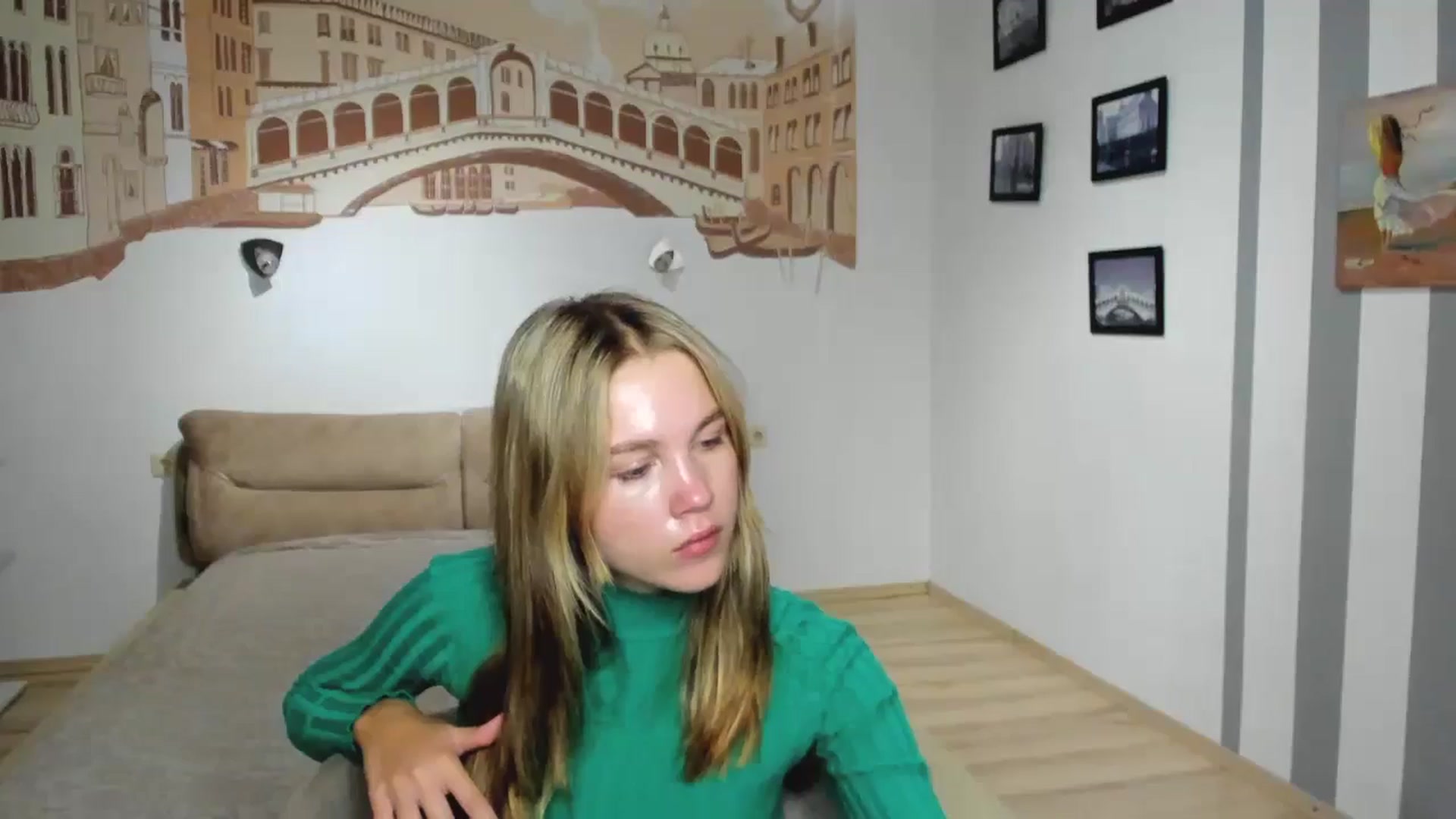 Gallery image thumbnail from Kate_Lewiss's myfreecams stream on, 10/29/2024, 10:51 image 16 of 20