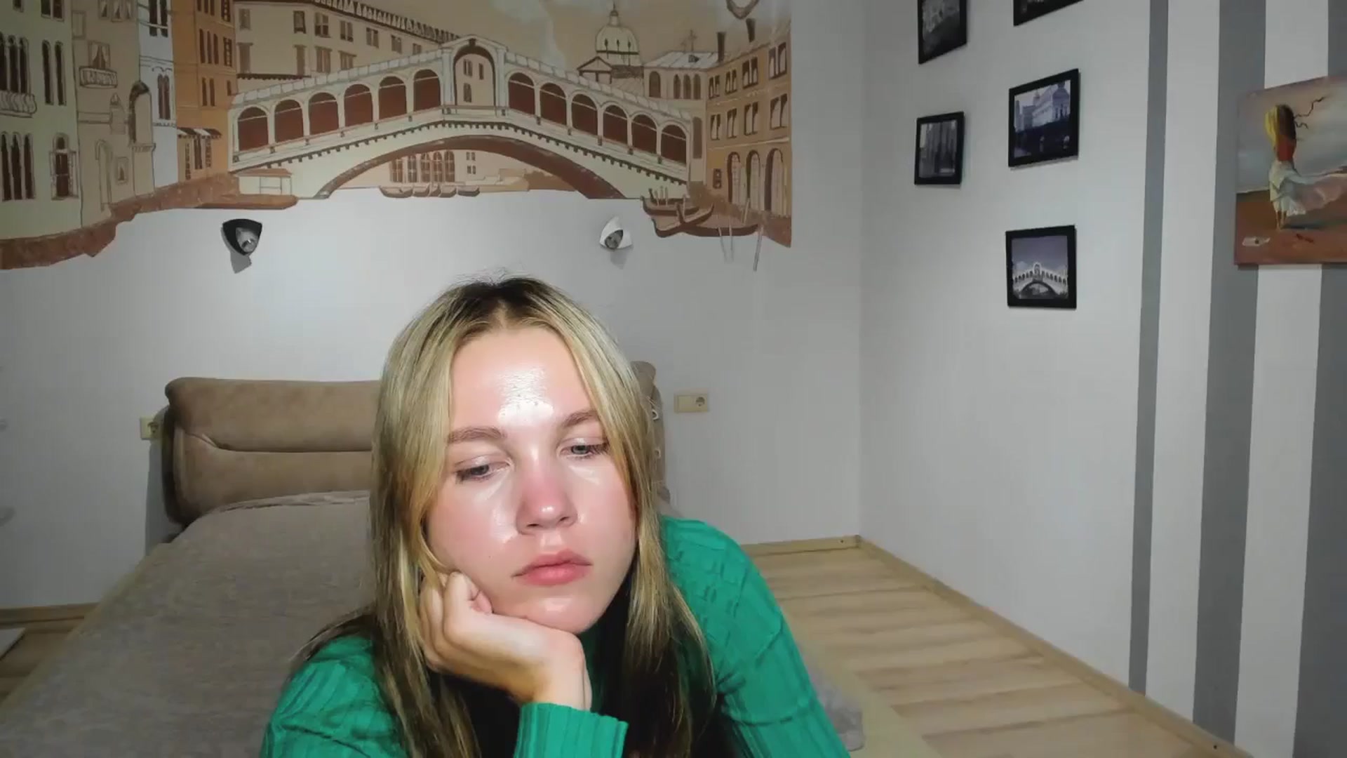 Gallery image thumbnail from Kate_Lewiss's myfreecams stream on, 10/29/2024, 12:04 image 1 of 20