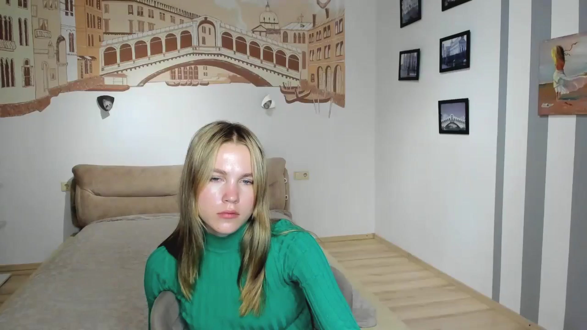 Gallery image thumbnail from Kate_Lewiss's myfreecams stream on, 10/29/2024, 12:04 image 16 of 20