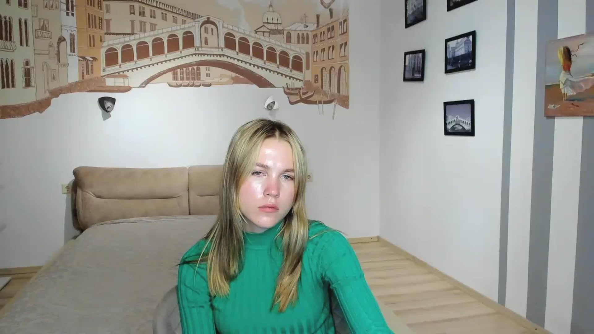 Gallery image thumbnail from Kate_Lewiss's myfreecams stream on, 10/29/2024, 12:04 image 19 of 20