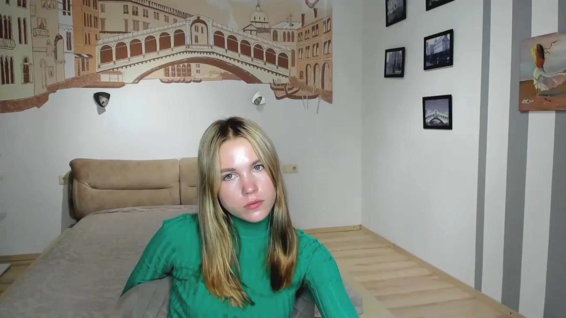 Gallery image thumbnail from Kate_Lewiss's myfreecams stream on, 10/29/2024, 12:04 image 4 of 20