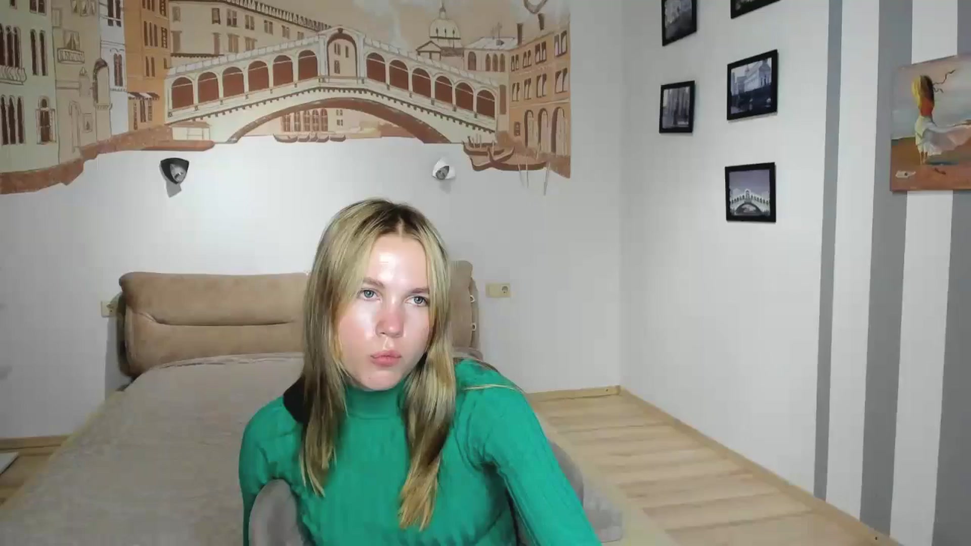 Gallery image thumbnail from Kate_Lewiss's myfreecams stream on, 10/29/2024, 12:04 image 14 of 20