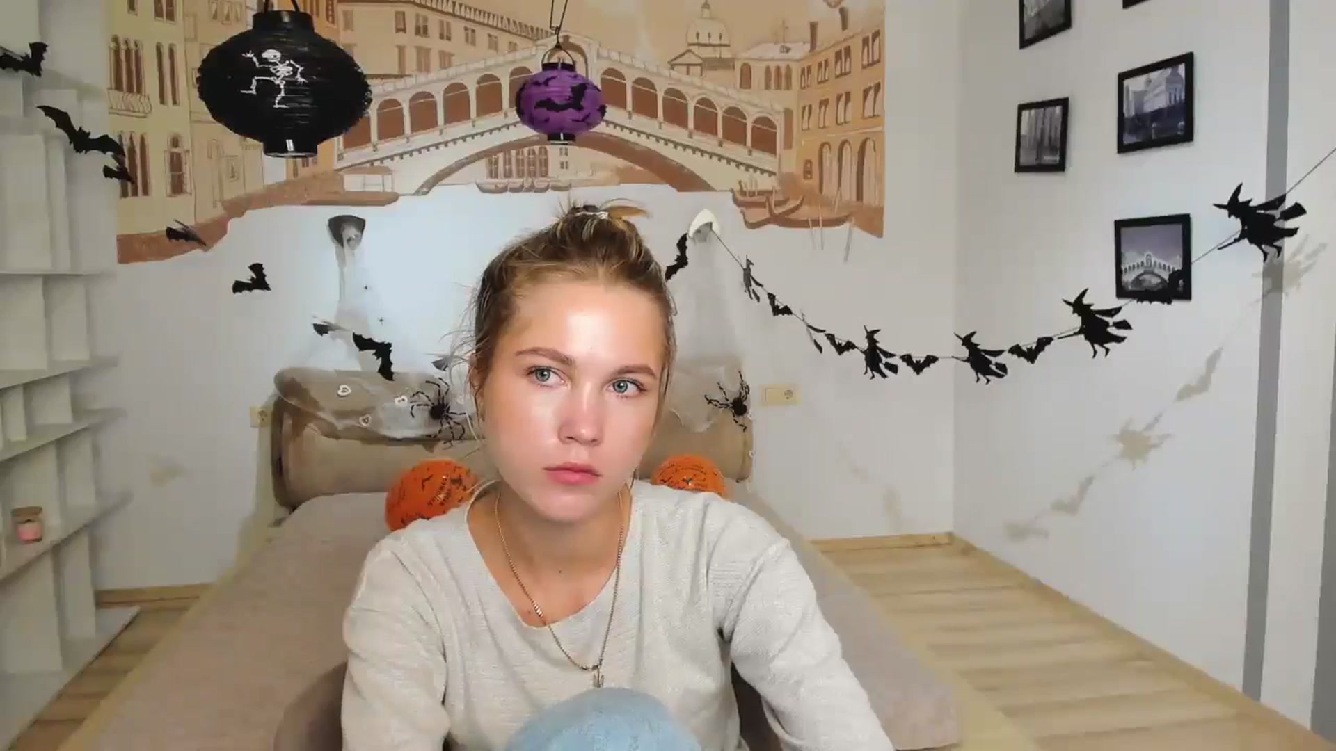 Gallery image thumbnail from Kate_Lewiss's myfreecams stream on, 10/30/2024, 09:58 image 15 of 20