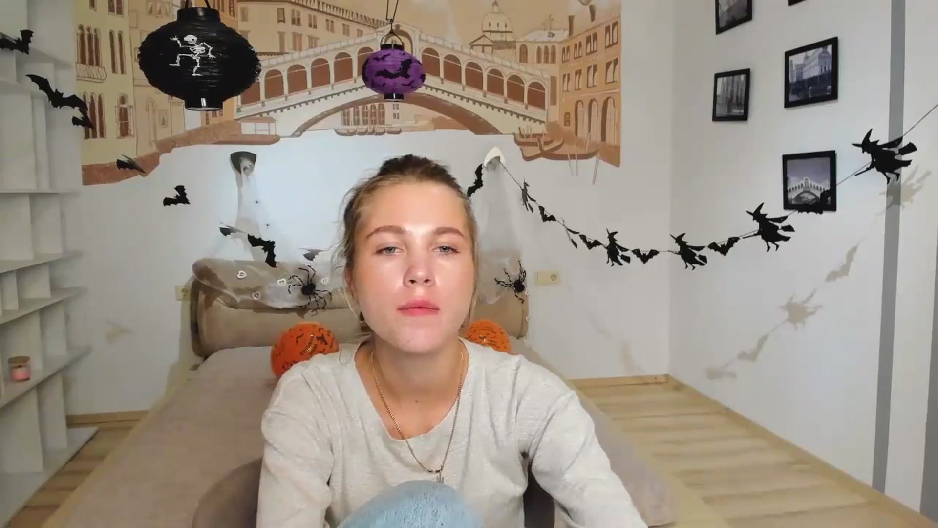 Gallery image thumbnail from Kate_Lewiss's myfreecams stream on, 10/30/2024, 09:58 image 18 of 20