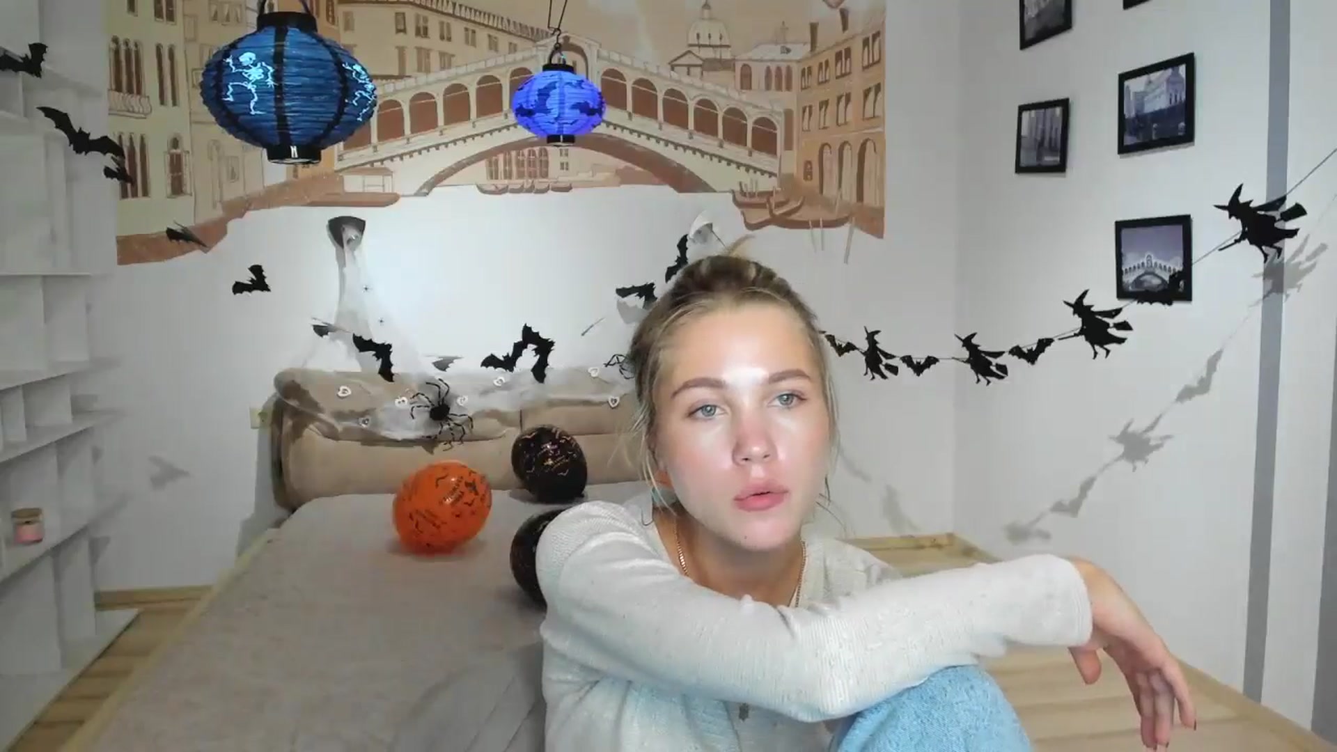 Gallery image thumbnail from Kate_Lewiss's myfreecams stream on, 10/30/2024, 12:06 image 2 of 20